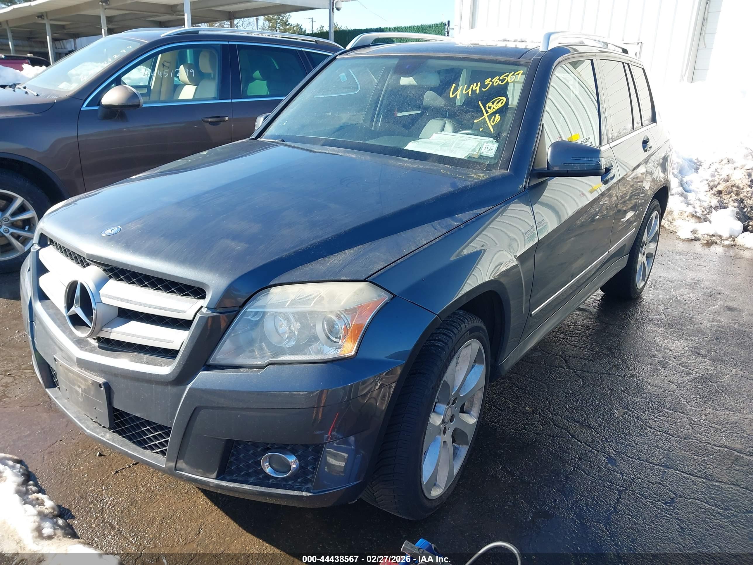 MERCEDES-BENZ GLK image 2