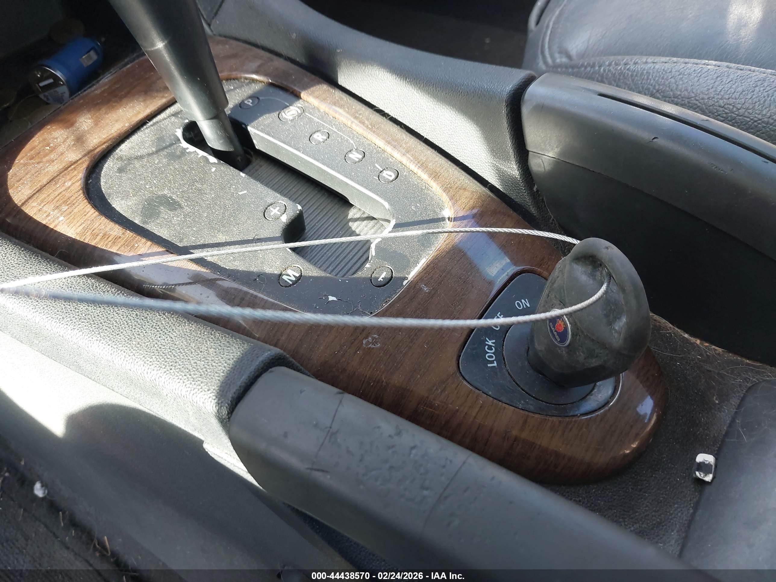 SAAB 9-3 image 11