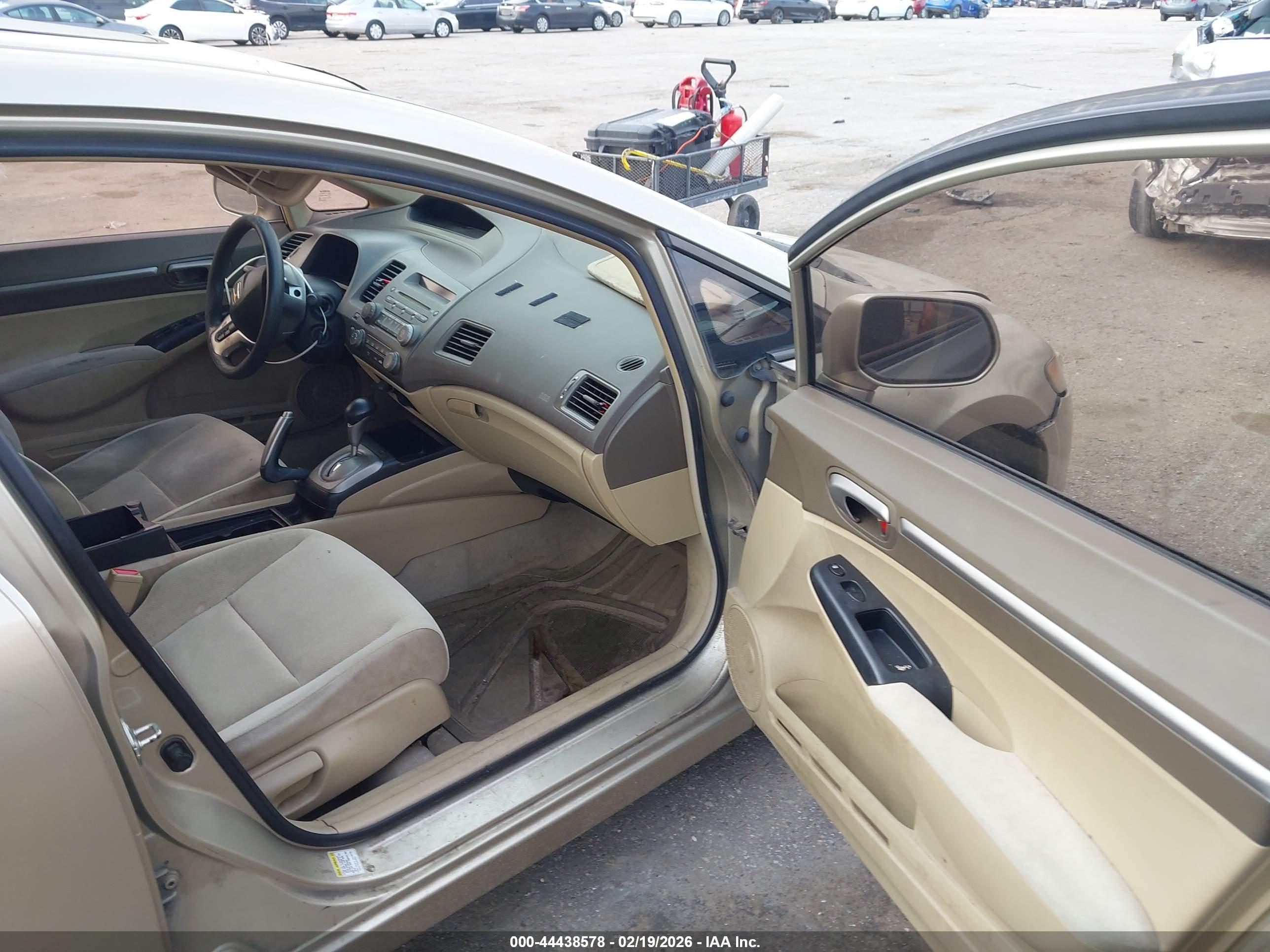 HONDA CIVIC image 5