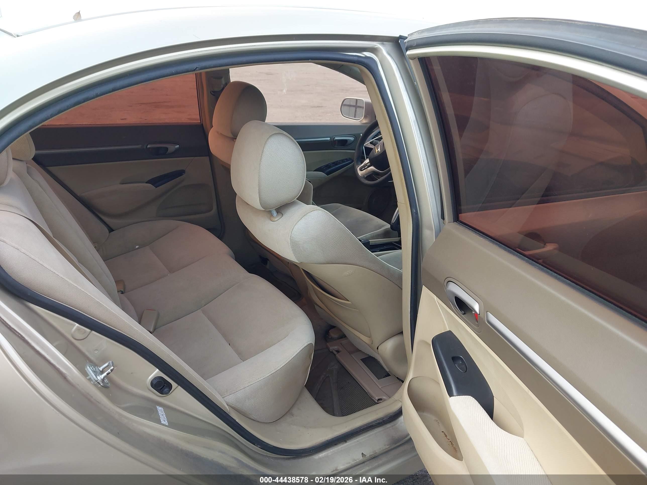 HONDA CIVIC image 8