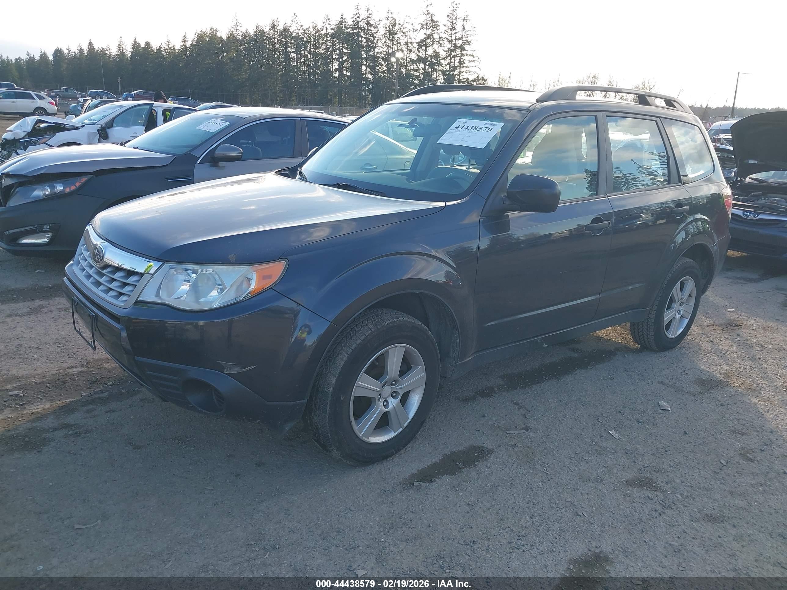 SUBARU FORESTER image 2