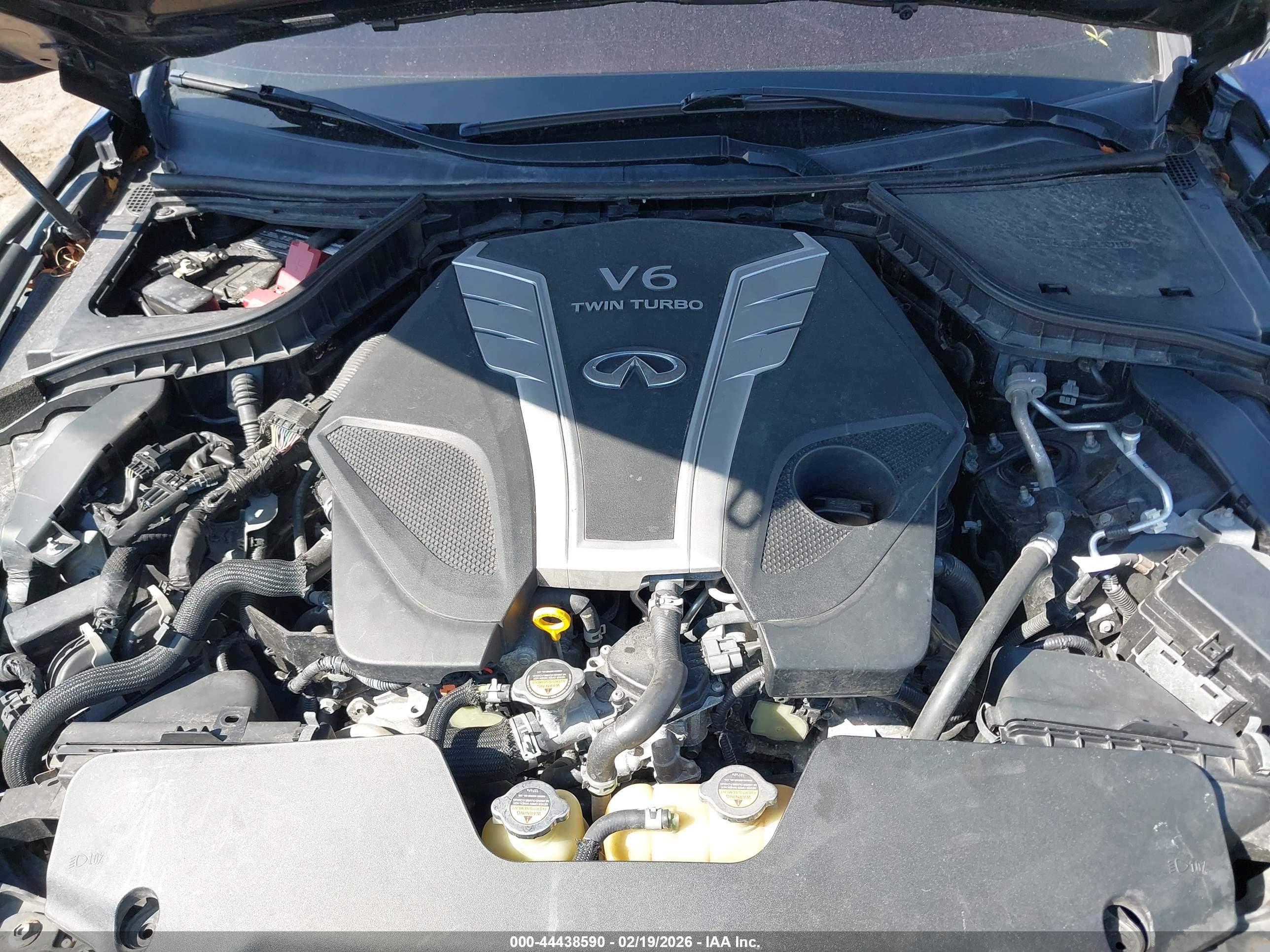 INFINITI Q50 image 10