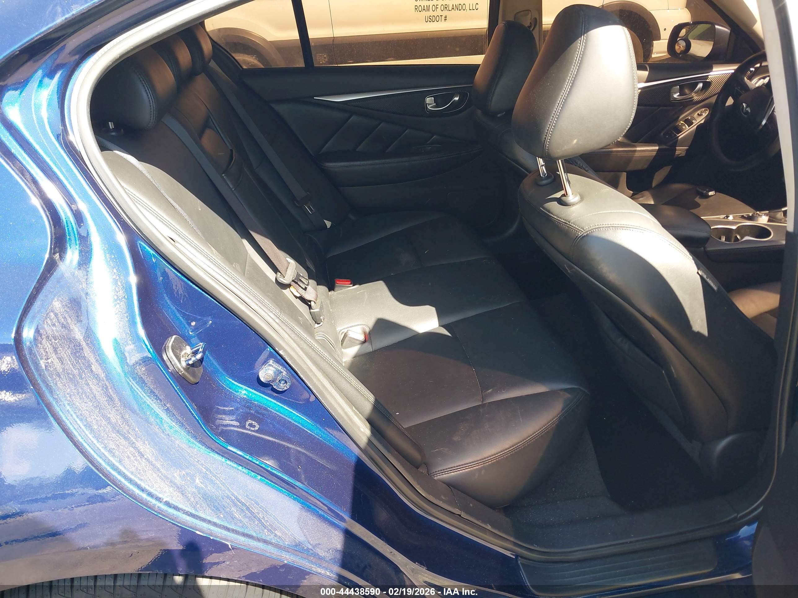INFINITI Q50 image 8