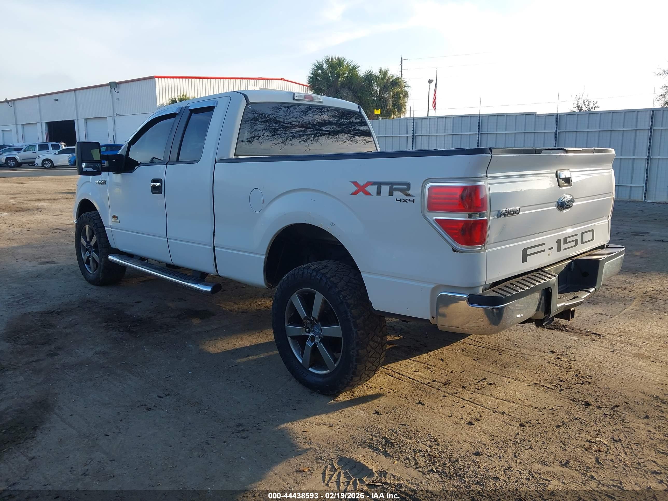 FORD F-150 image 3