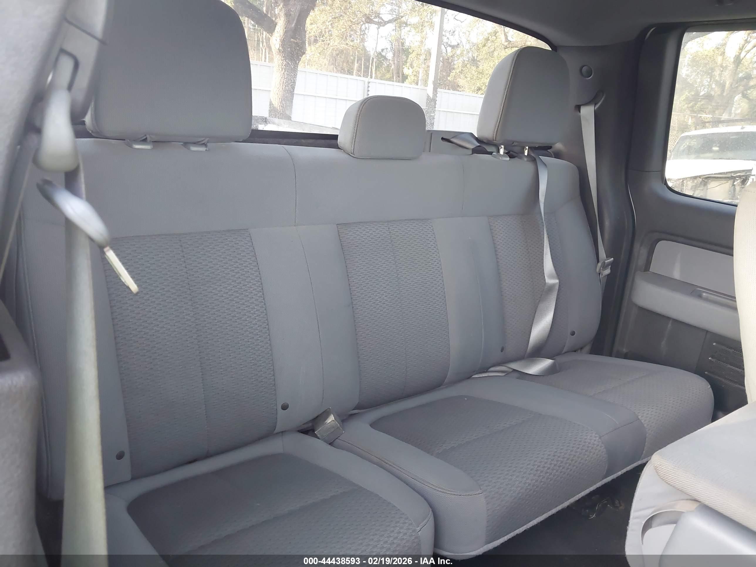 FORD F-150 image 8