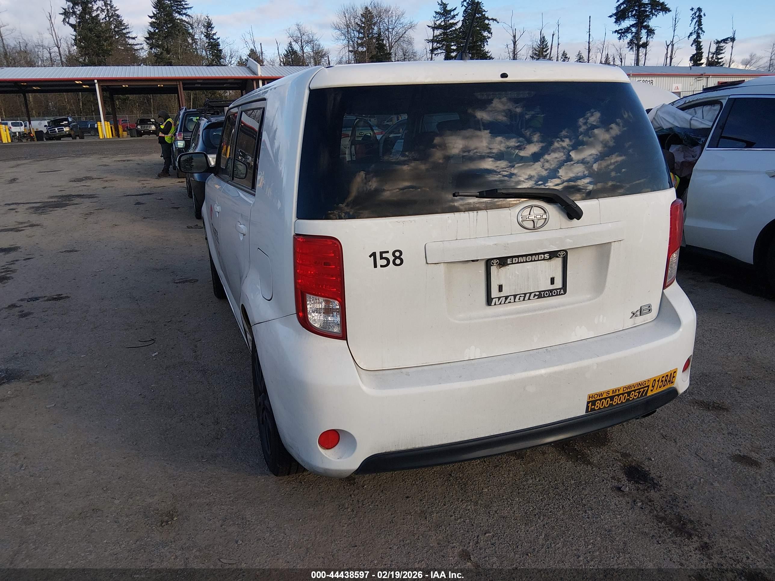 SCION XB image 3