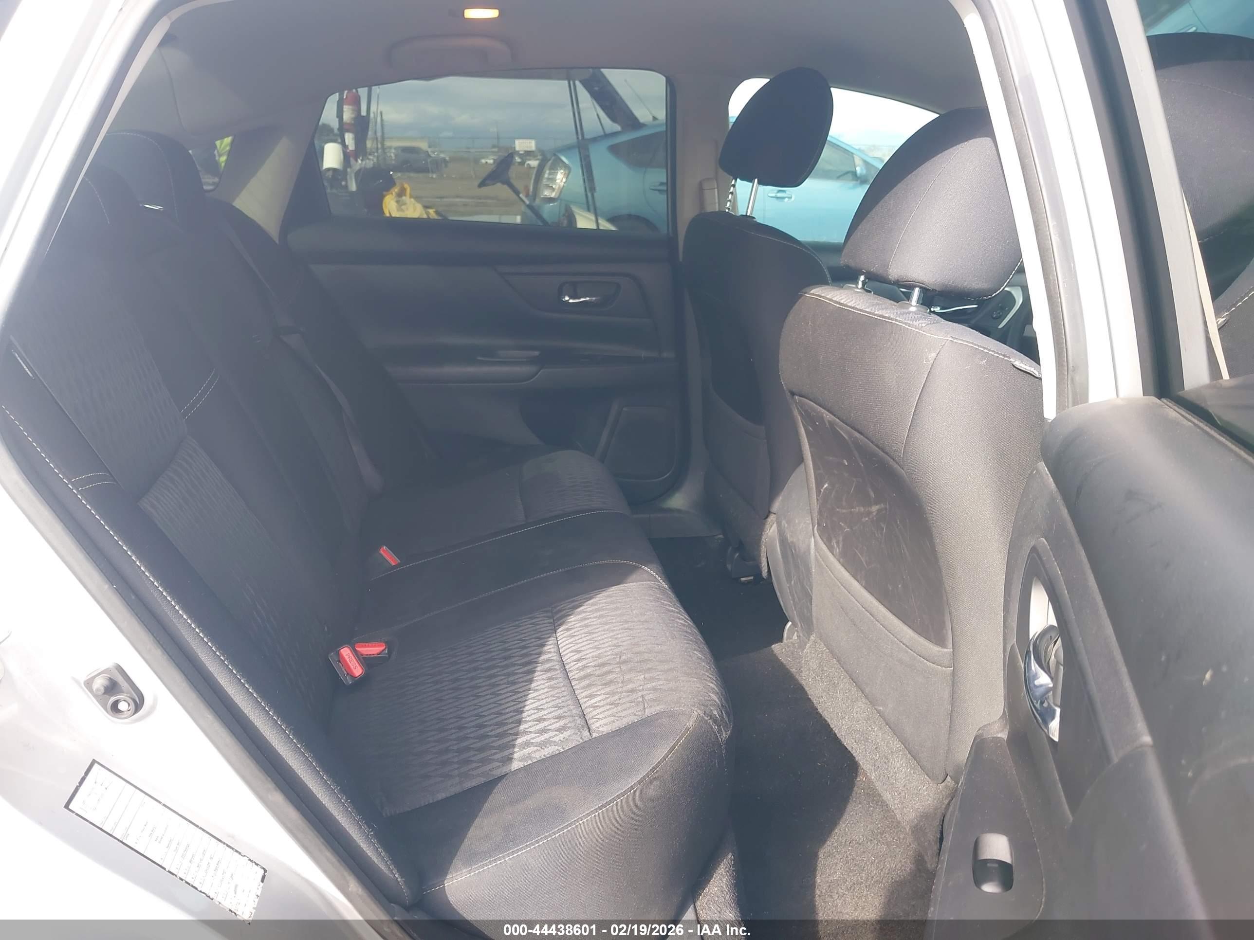 NISSAN ALTIMA image 8