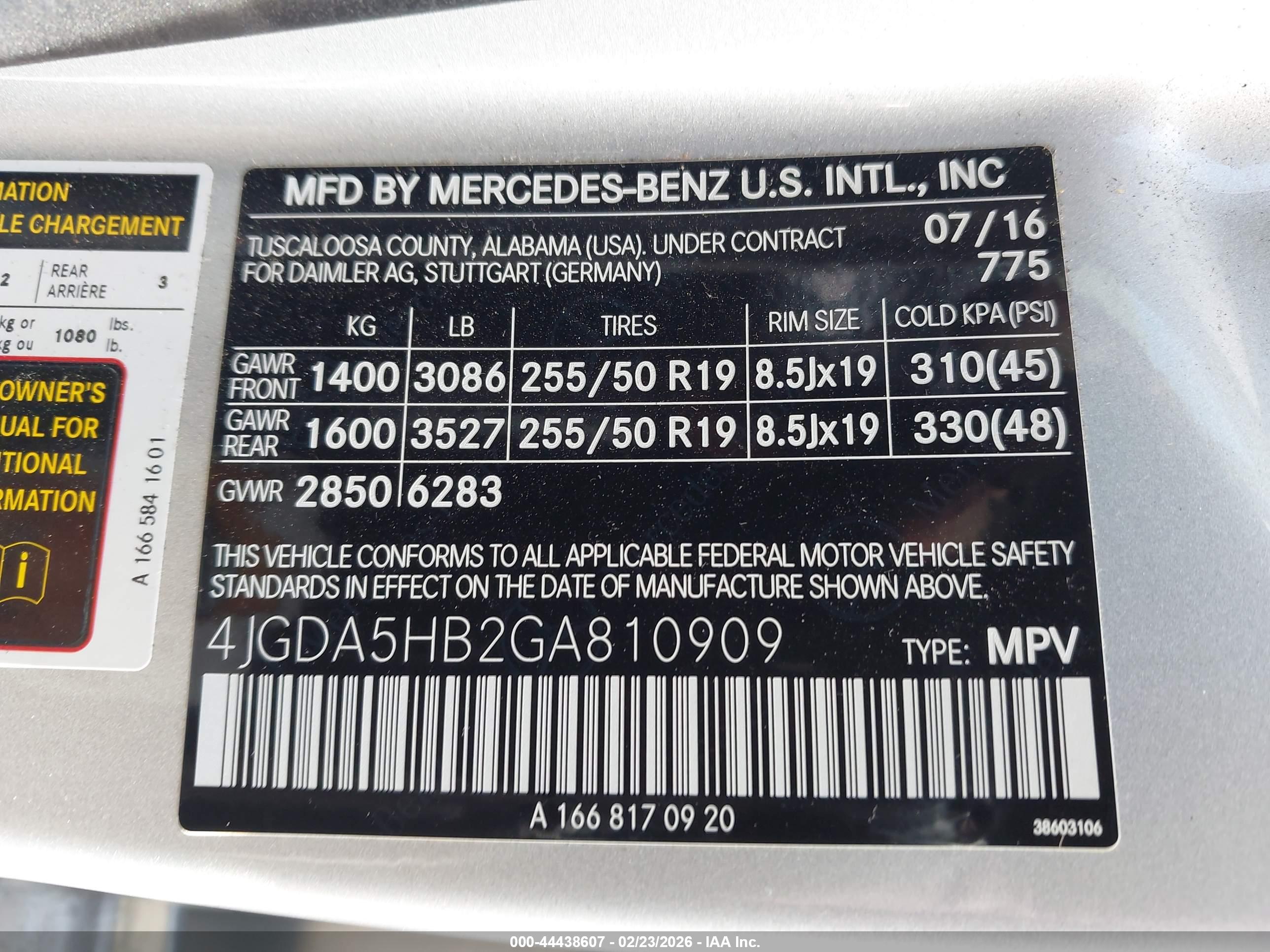 MERCEDES-BENZ GLE image 9