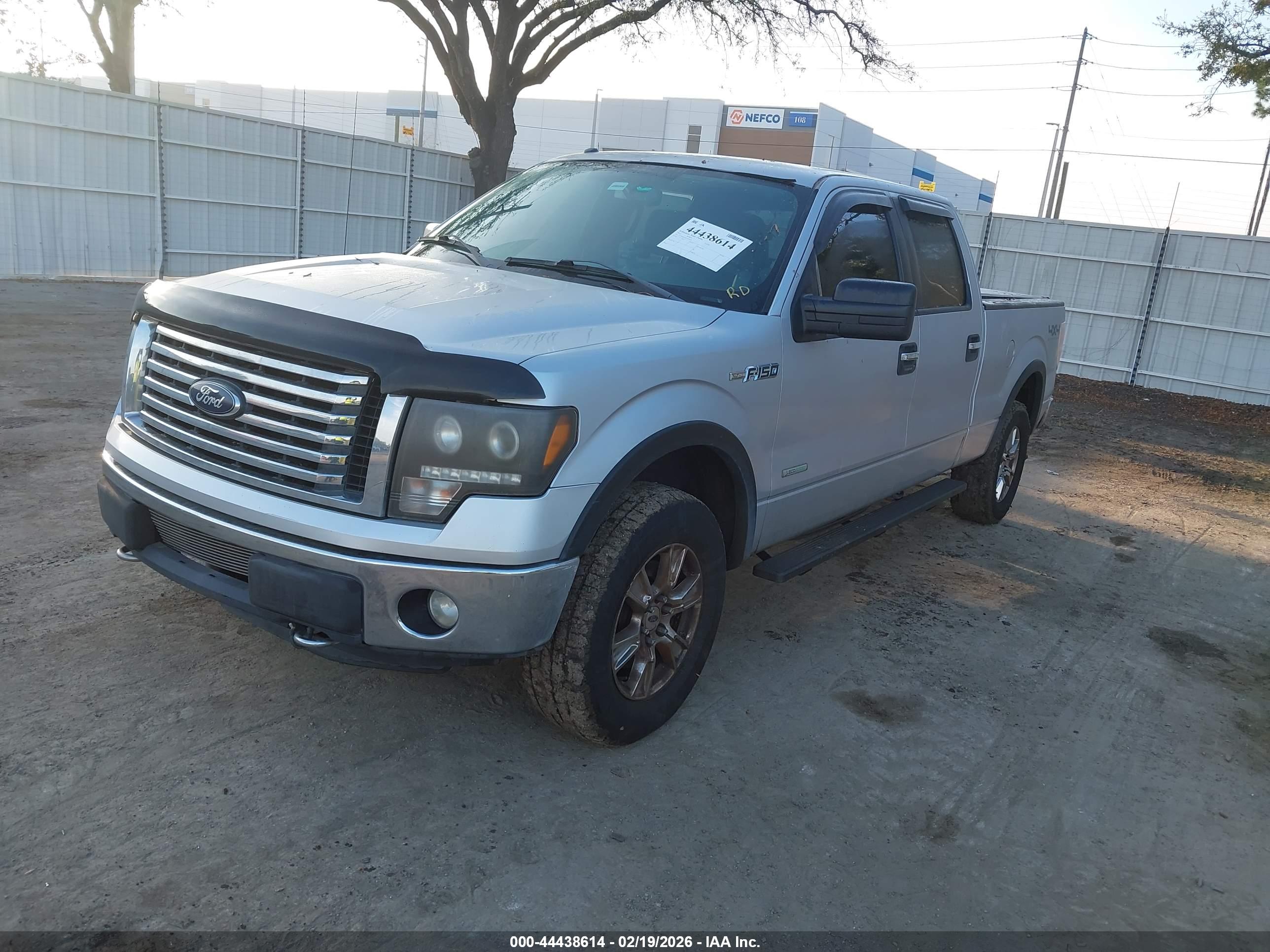 FORD F-150 image 2