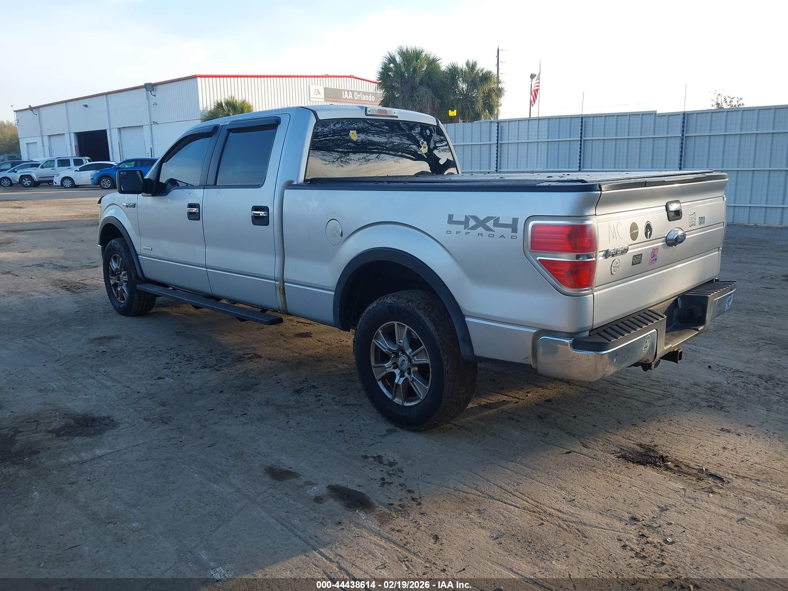 FORD F-150 image 3