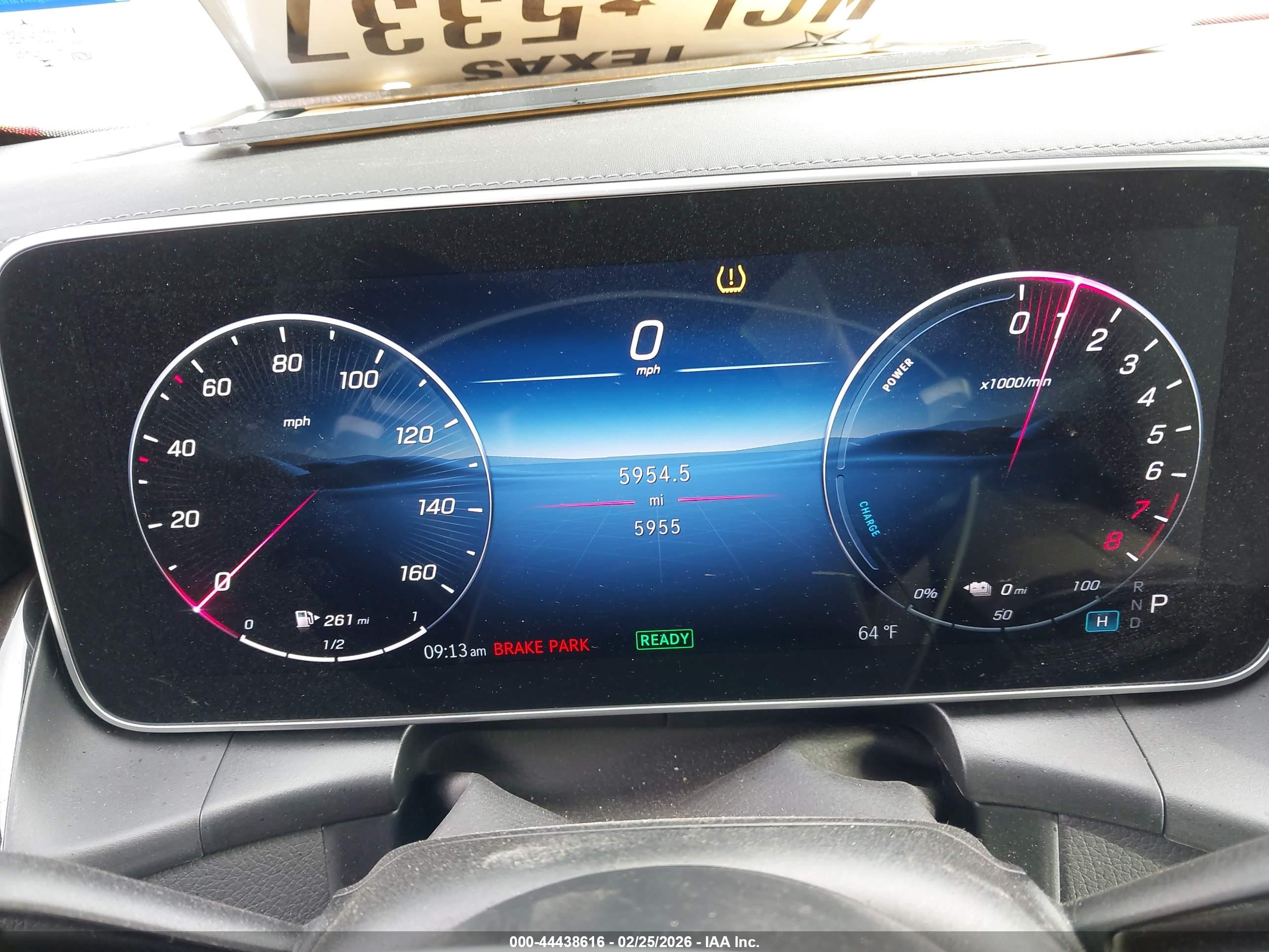 MERCEDES-BENZ GLC image 7