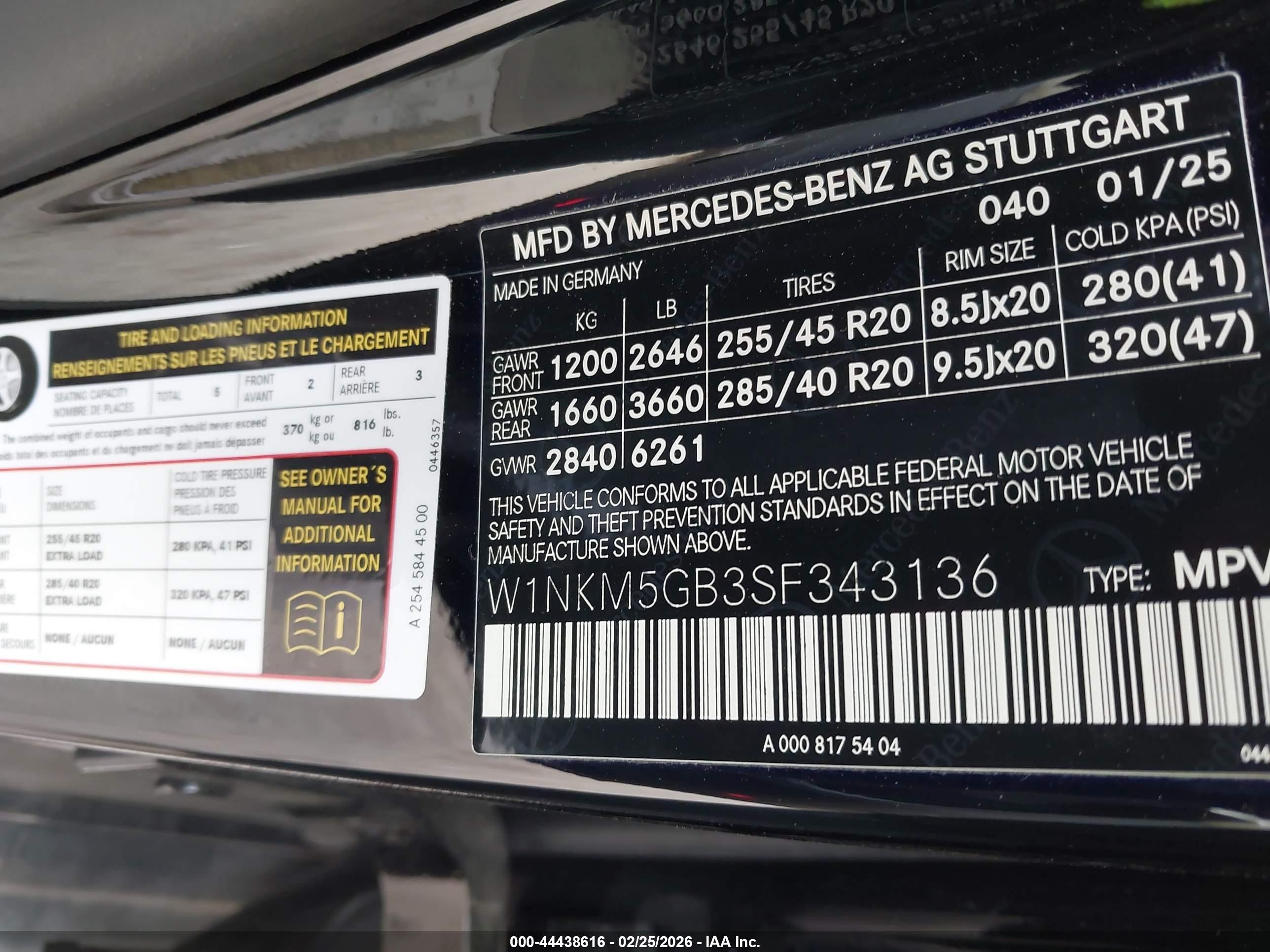 MERCEDES-BENZ GLC image 9