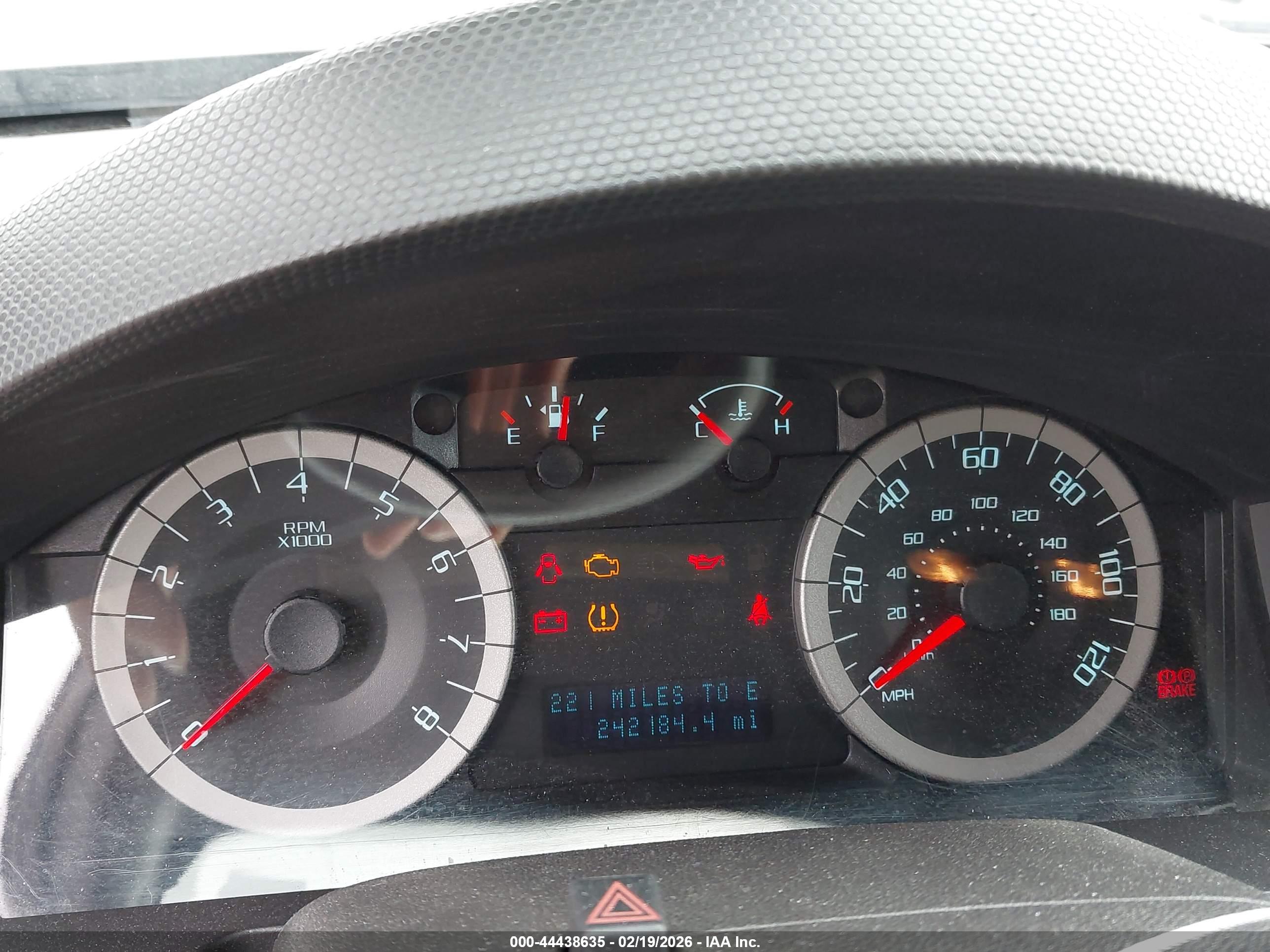 FORD ESCAPE image 7