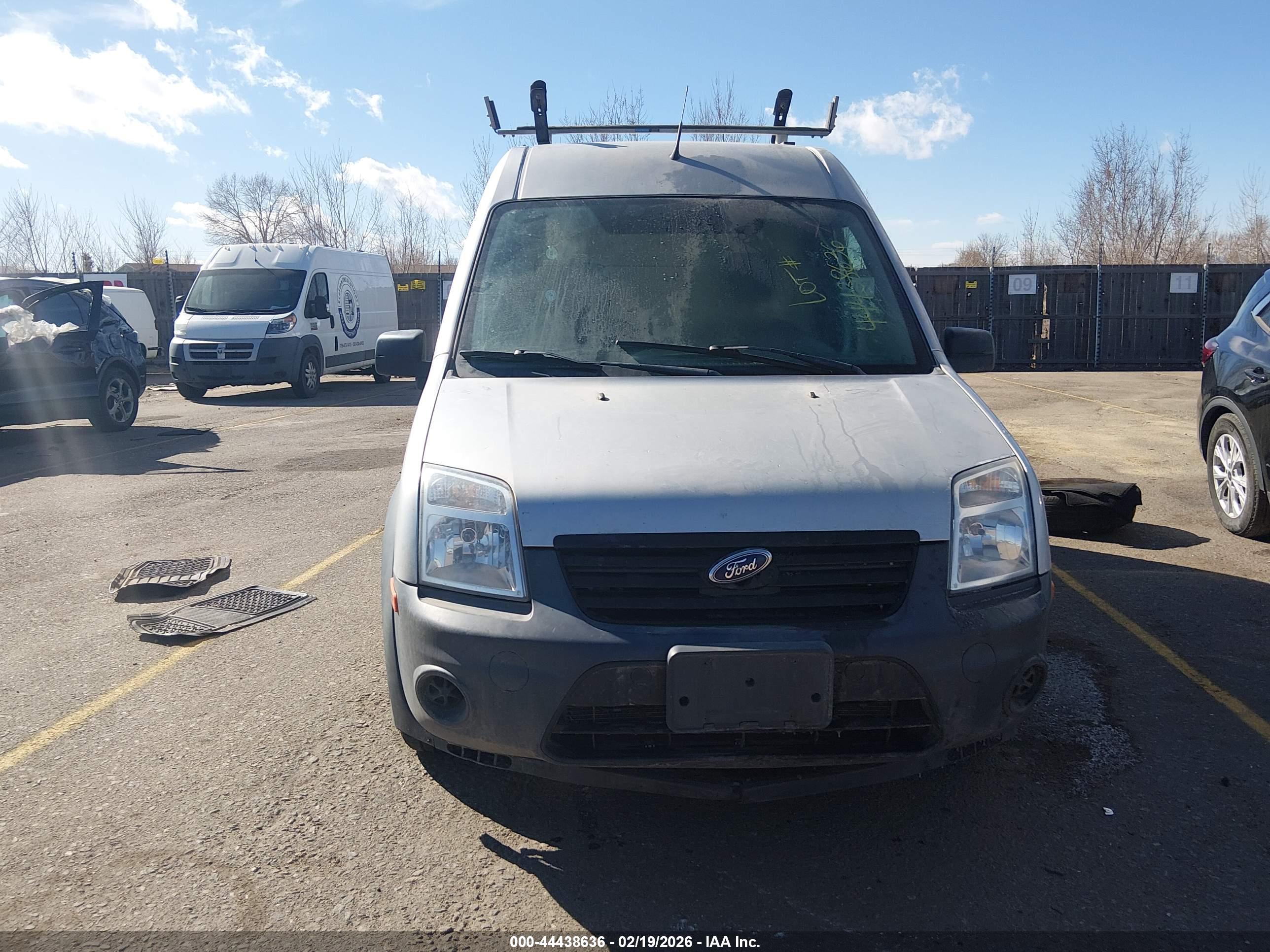FORD TRANSIT image 6