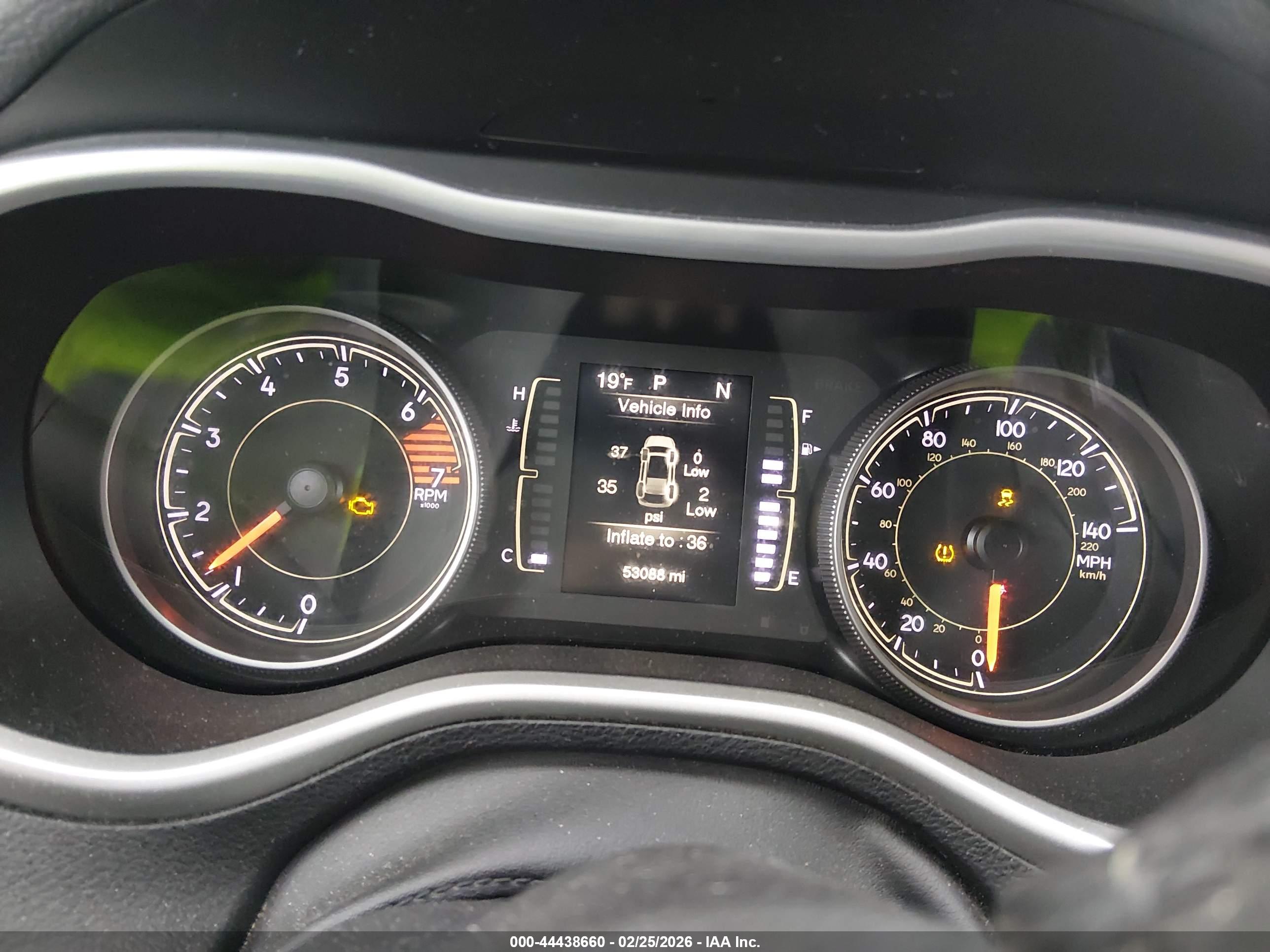 JEEP CHEROKEE image 7
