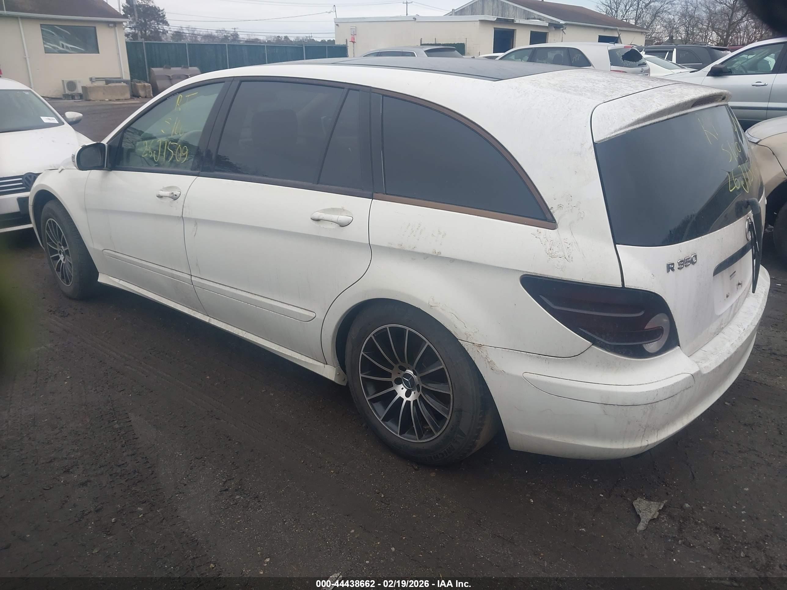 MERCEDES-BENZ R image 3