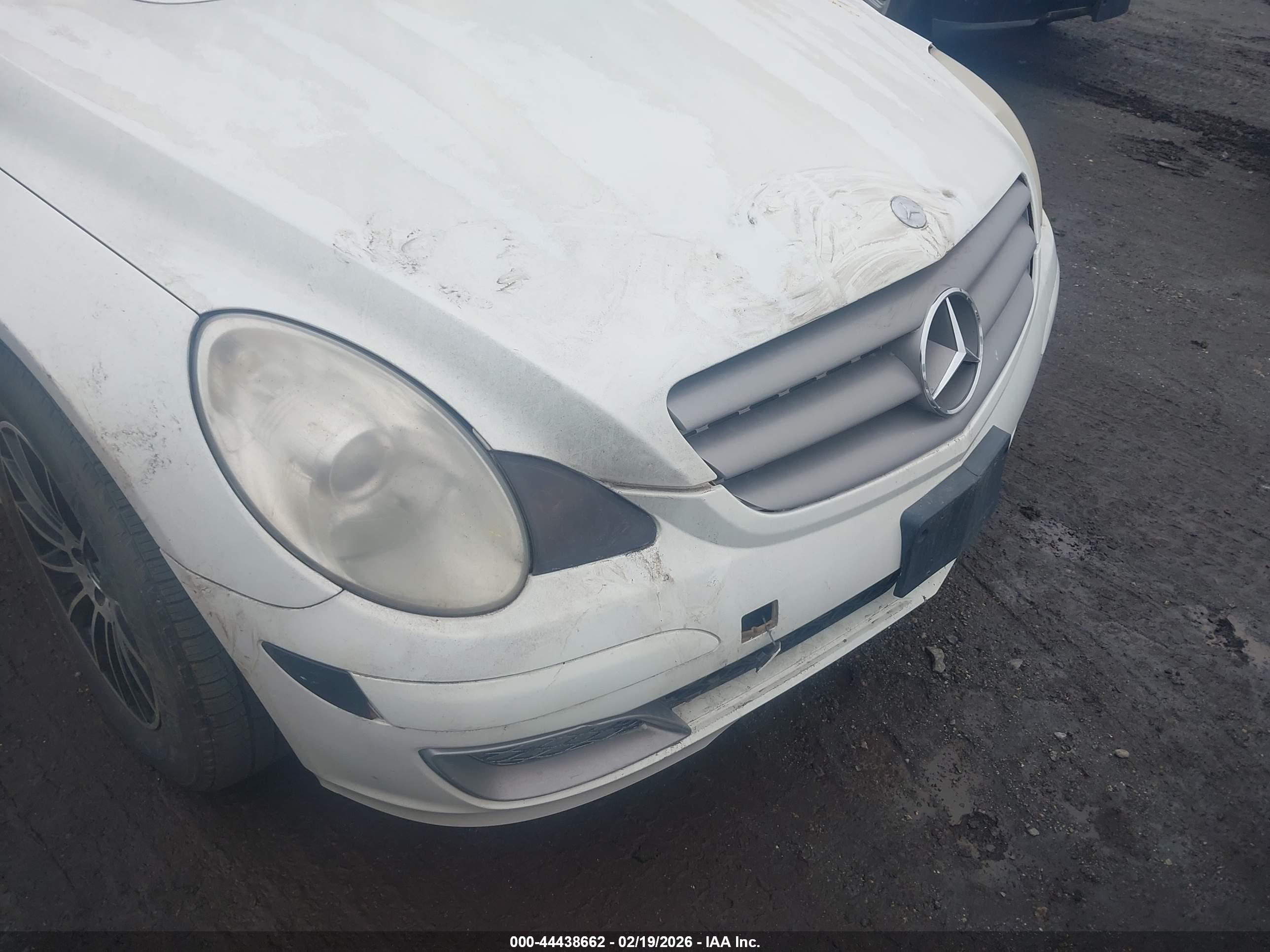 MERCEDES-BENZ R image 6