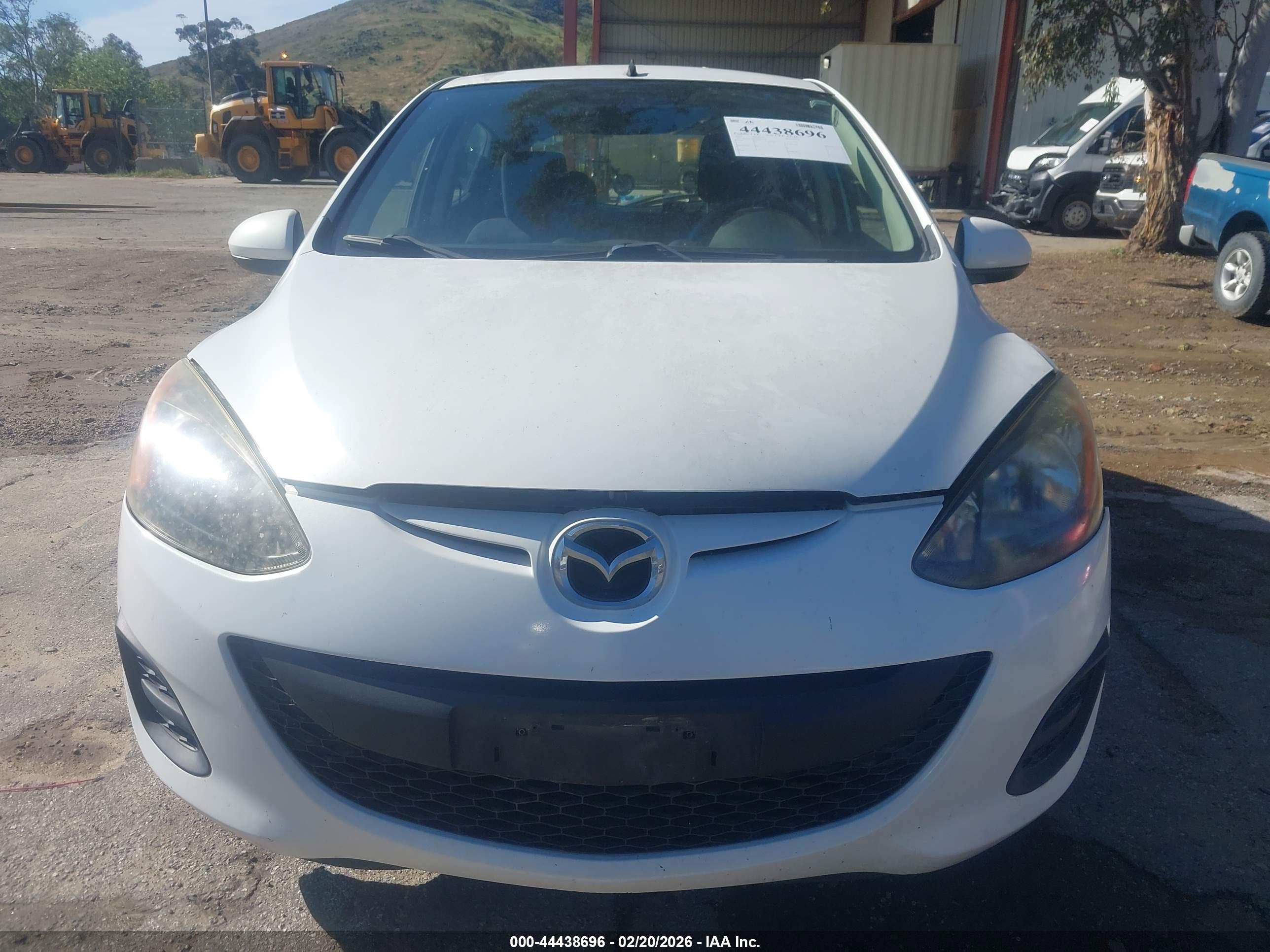 MAZDA MAZDA2 image 6