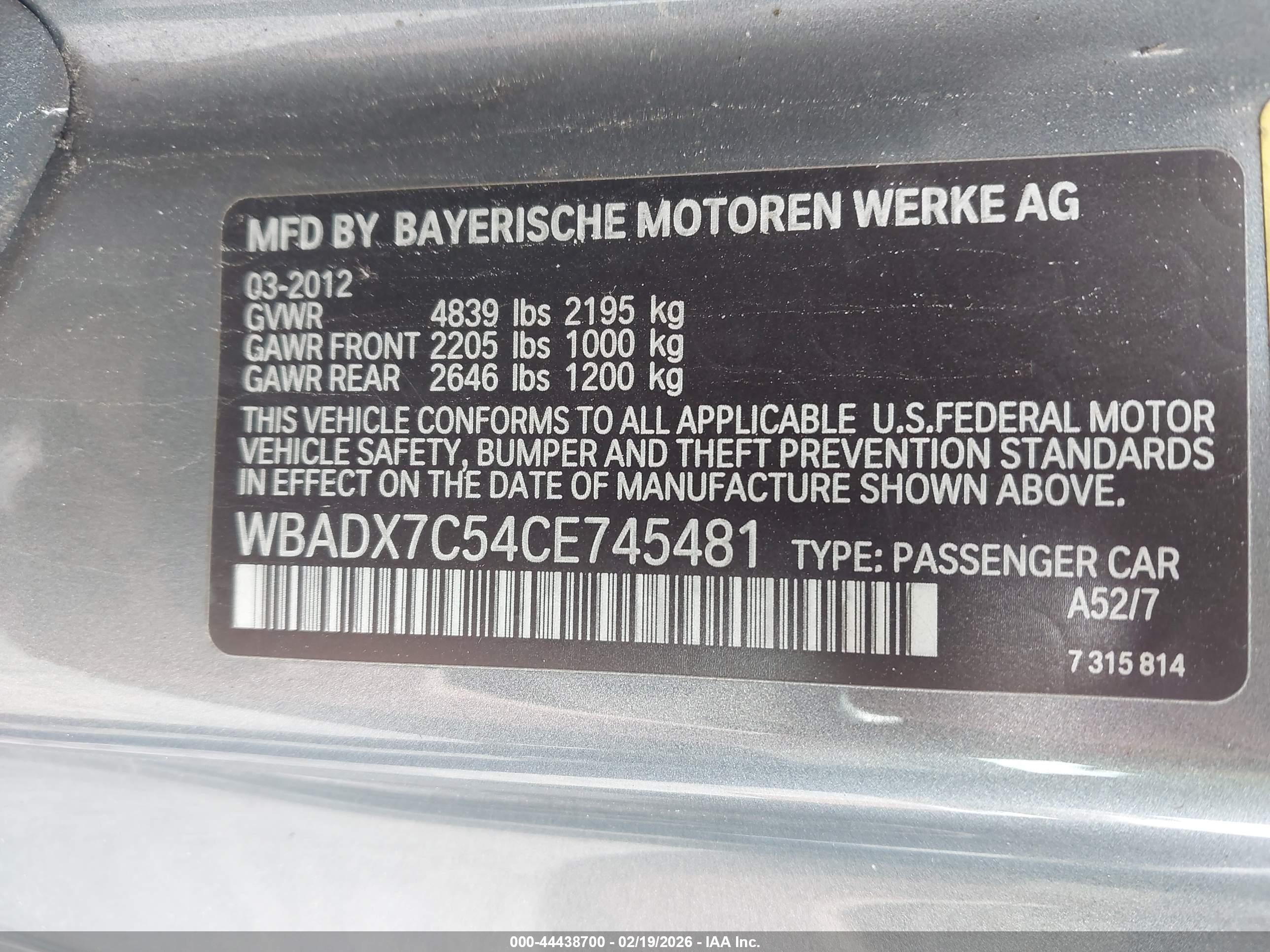 BMW 335I image 9