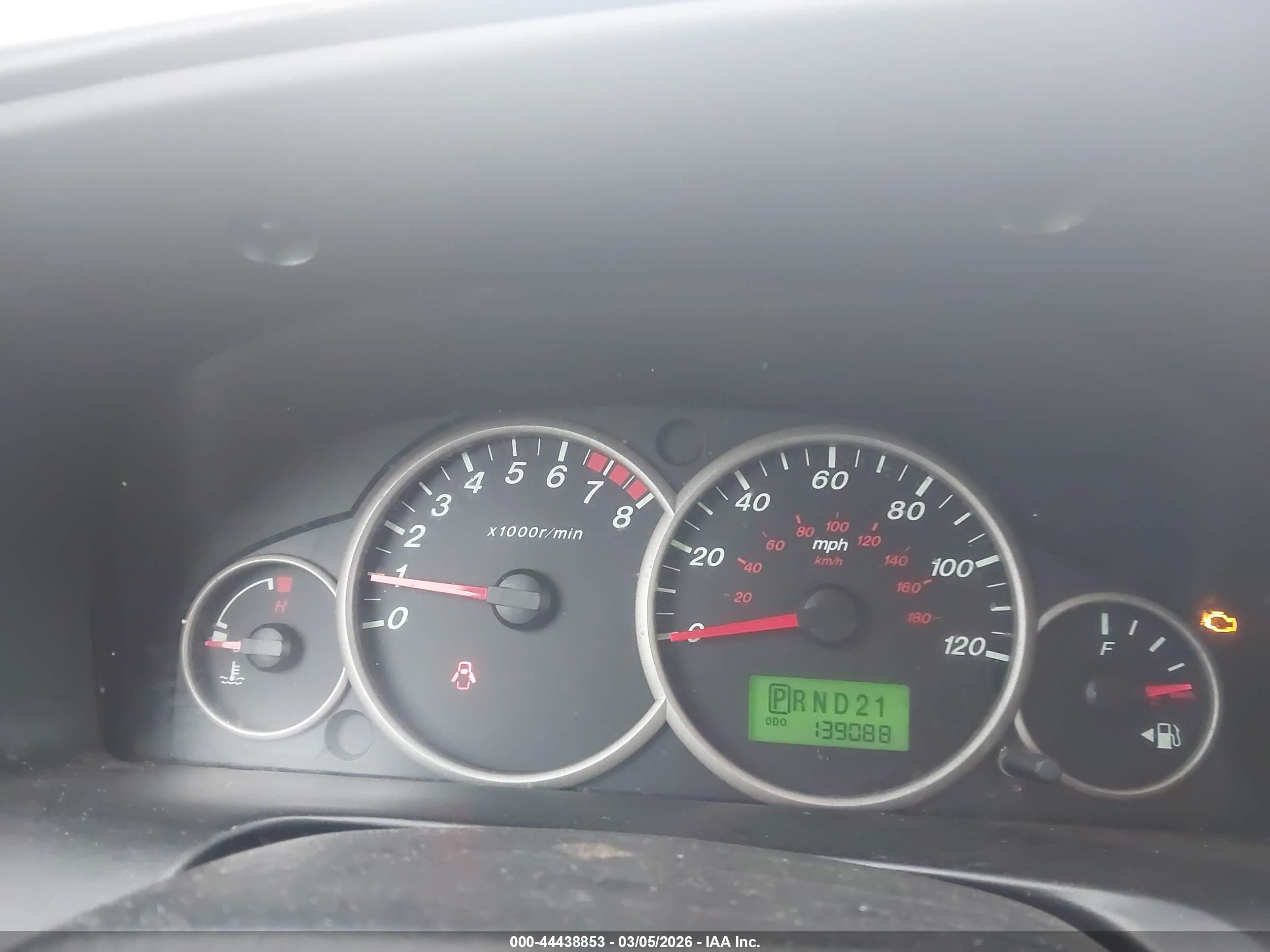 MAZDA TRIBUTE image 7