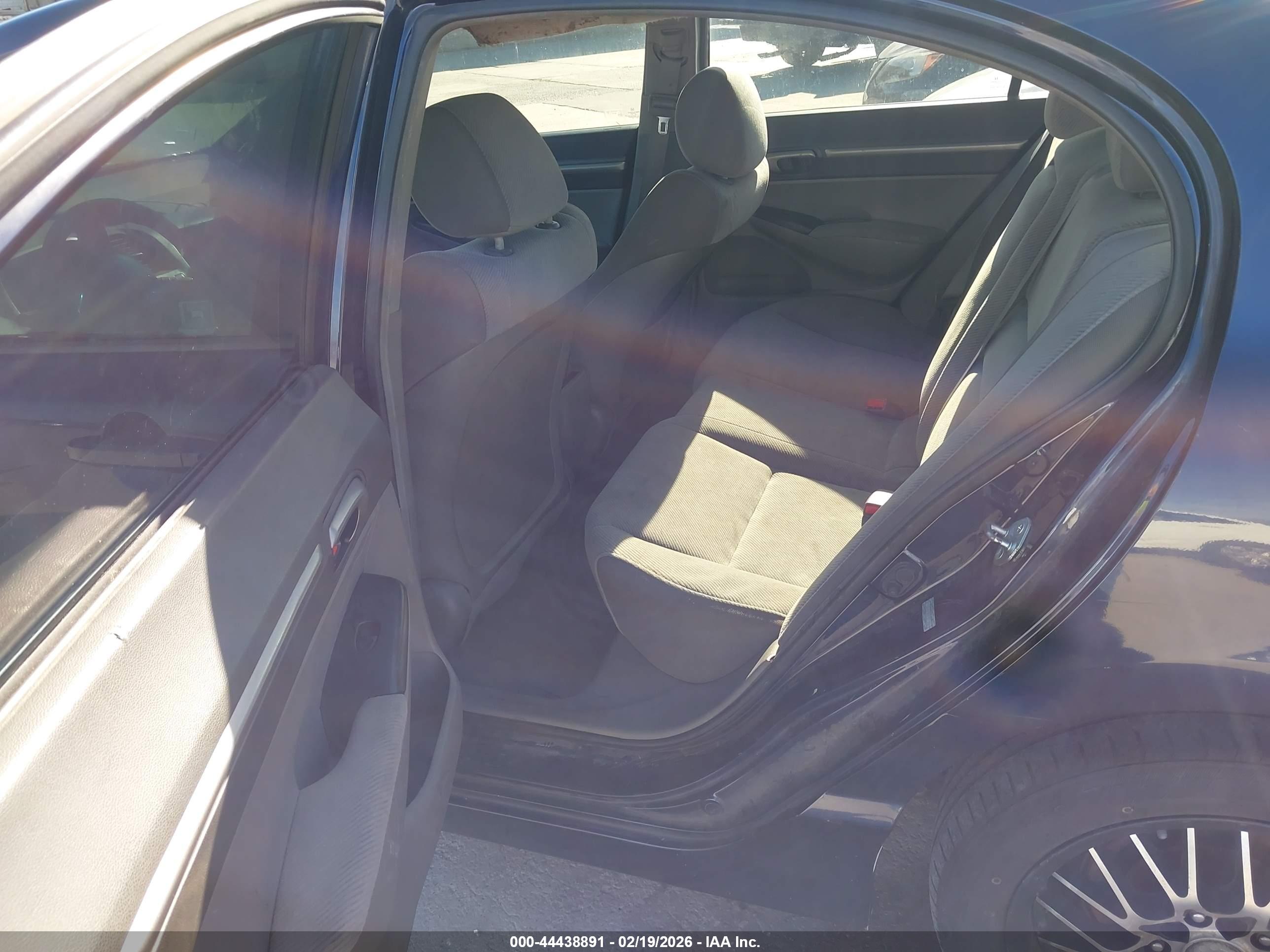 HONDA CIVIC image 8