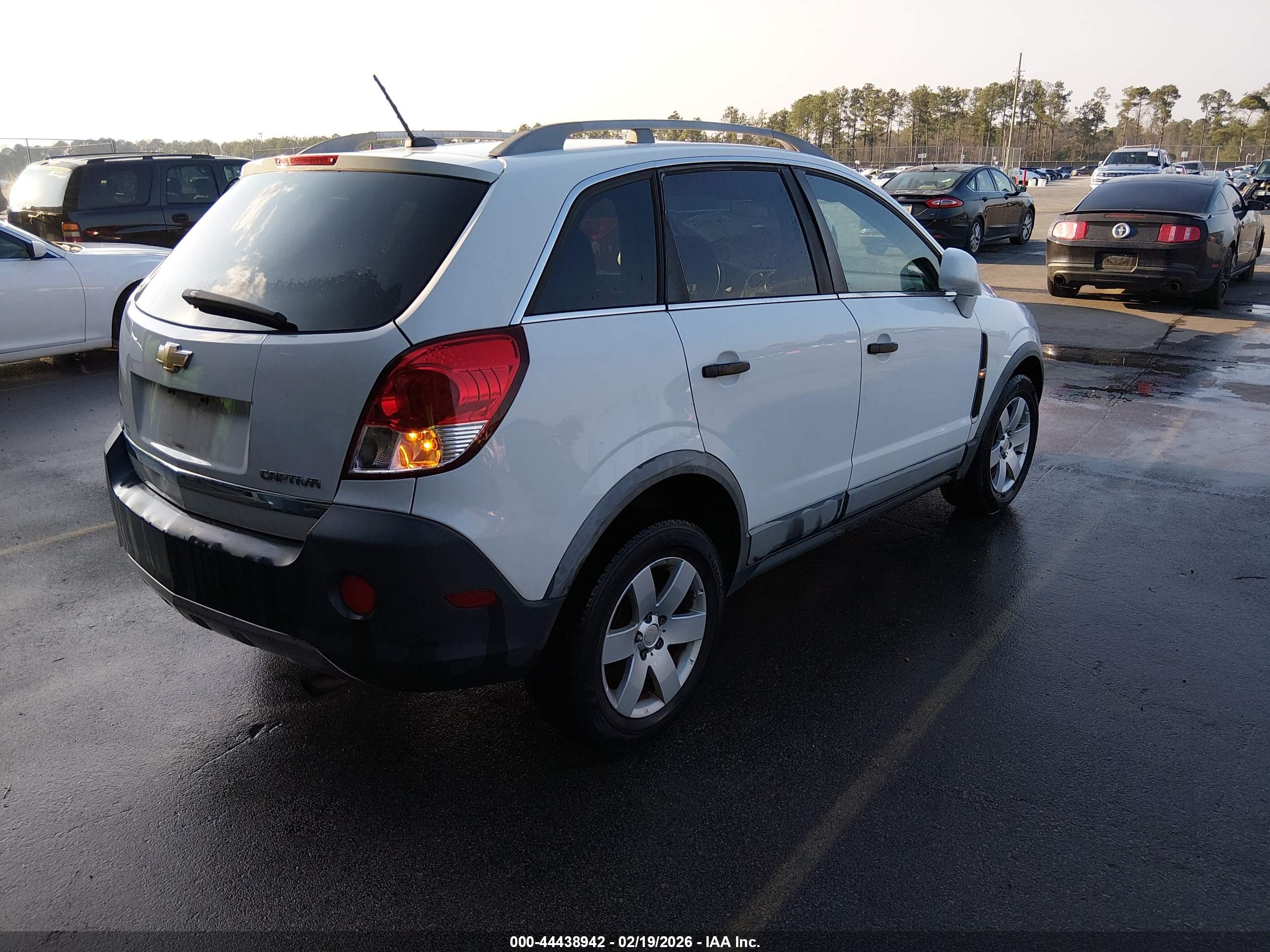 CHEVROLET CAPTIVA image 4