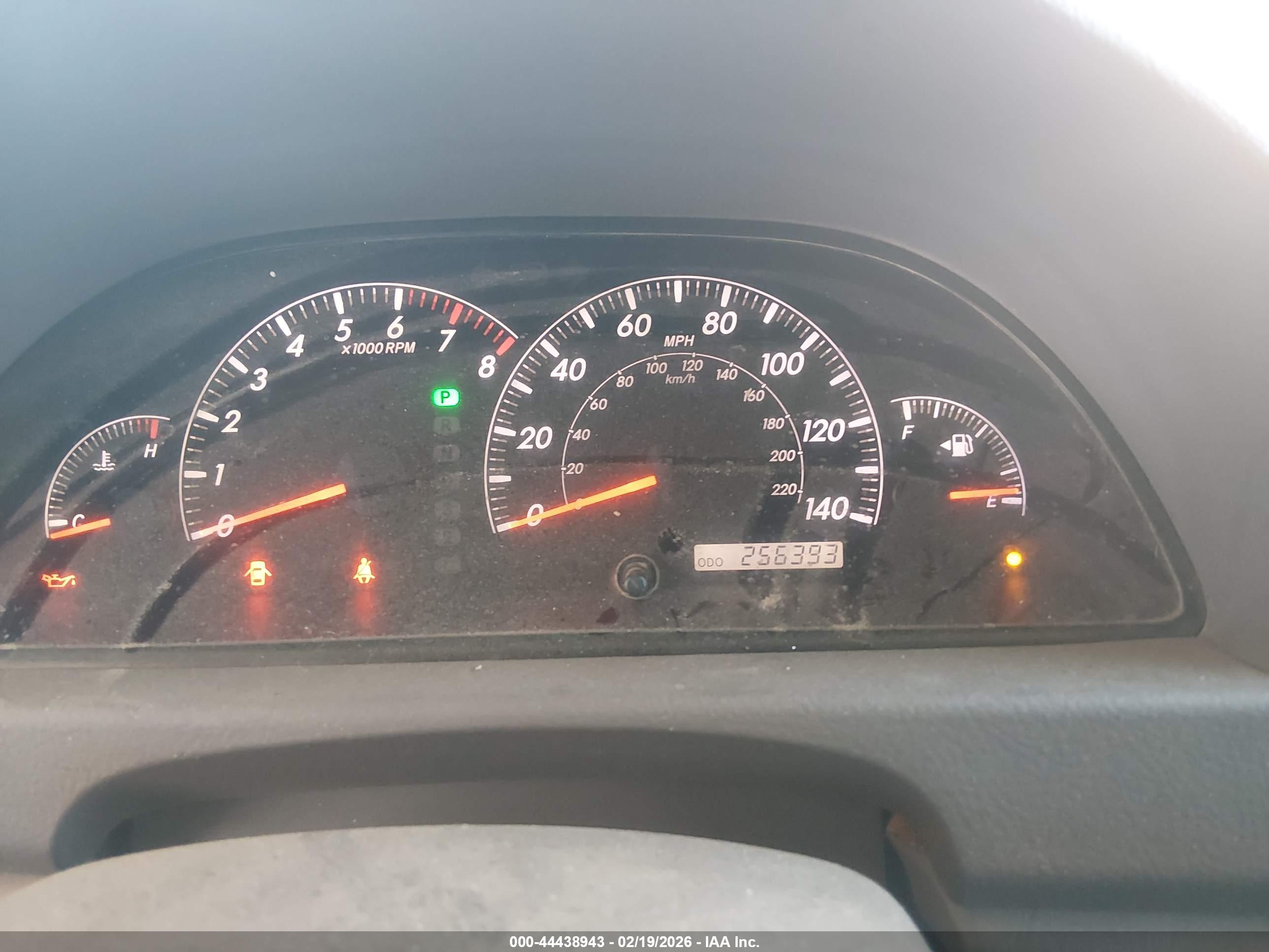 TOYOTA CAMRY image 7