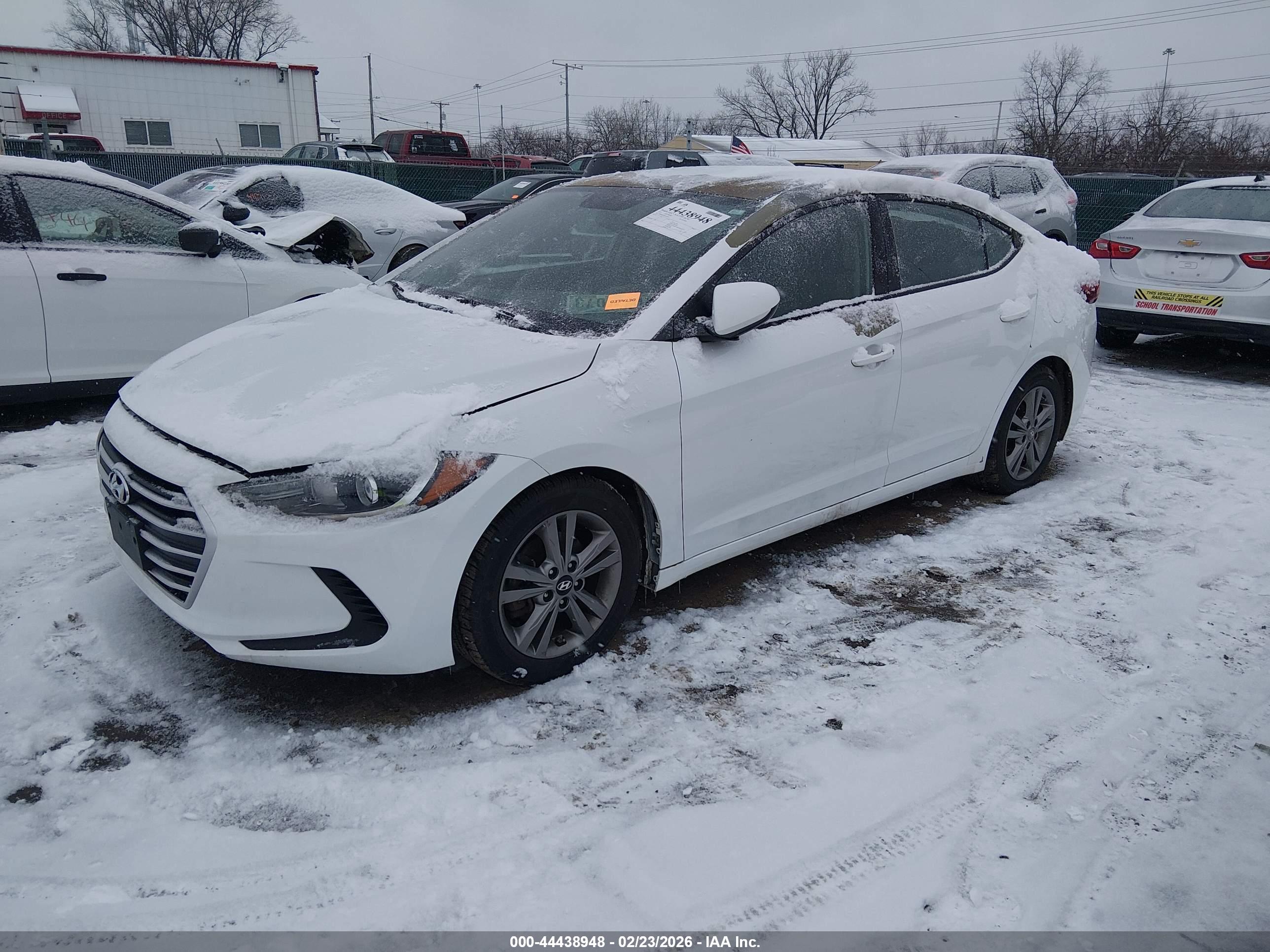 HYUNDAI ELANTRA image 2