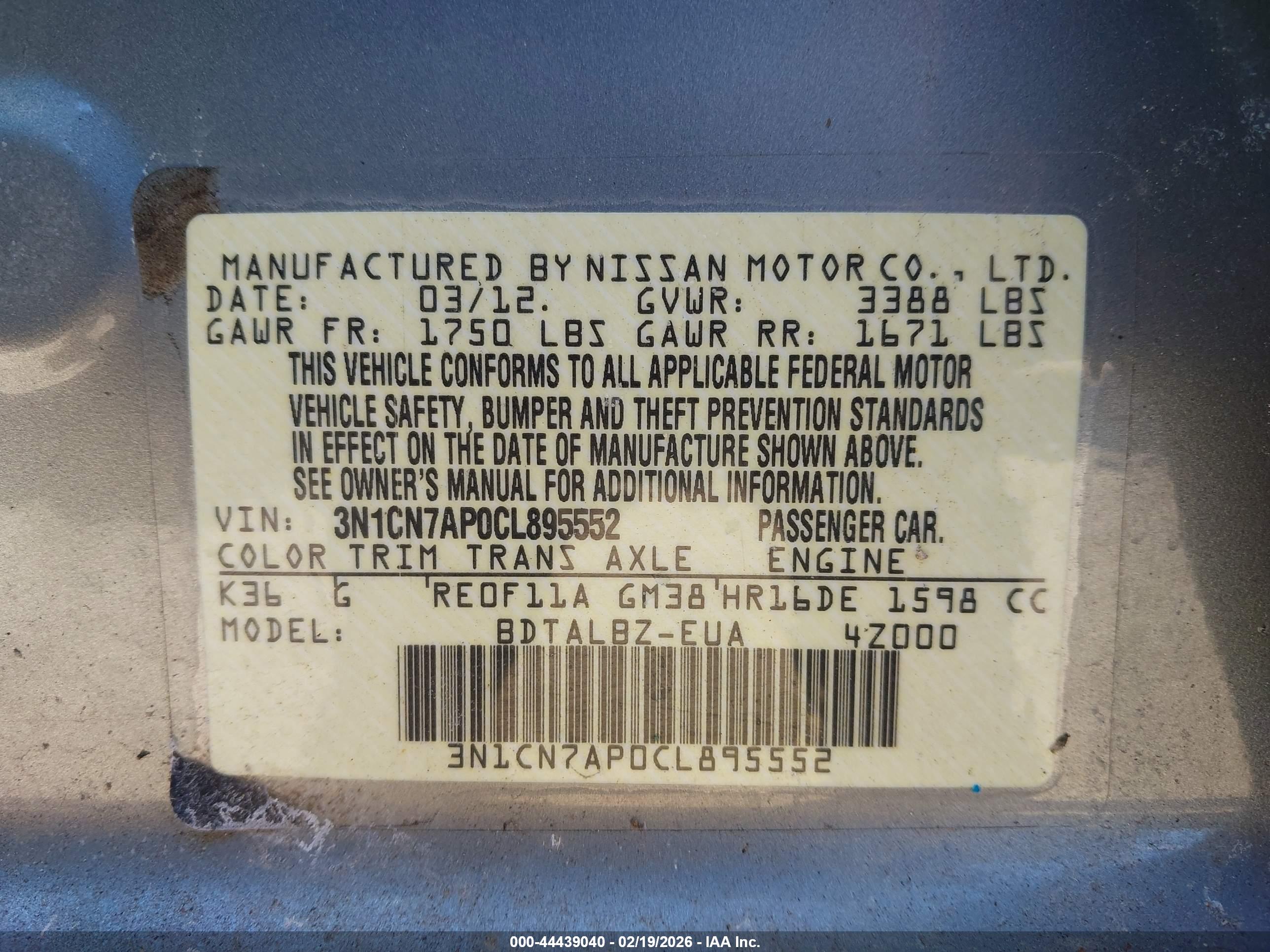 NISSAN VERSA image 9