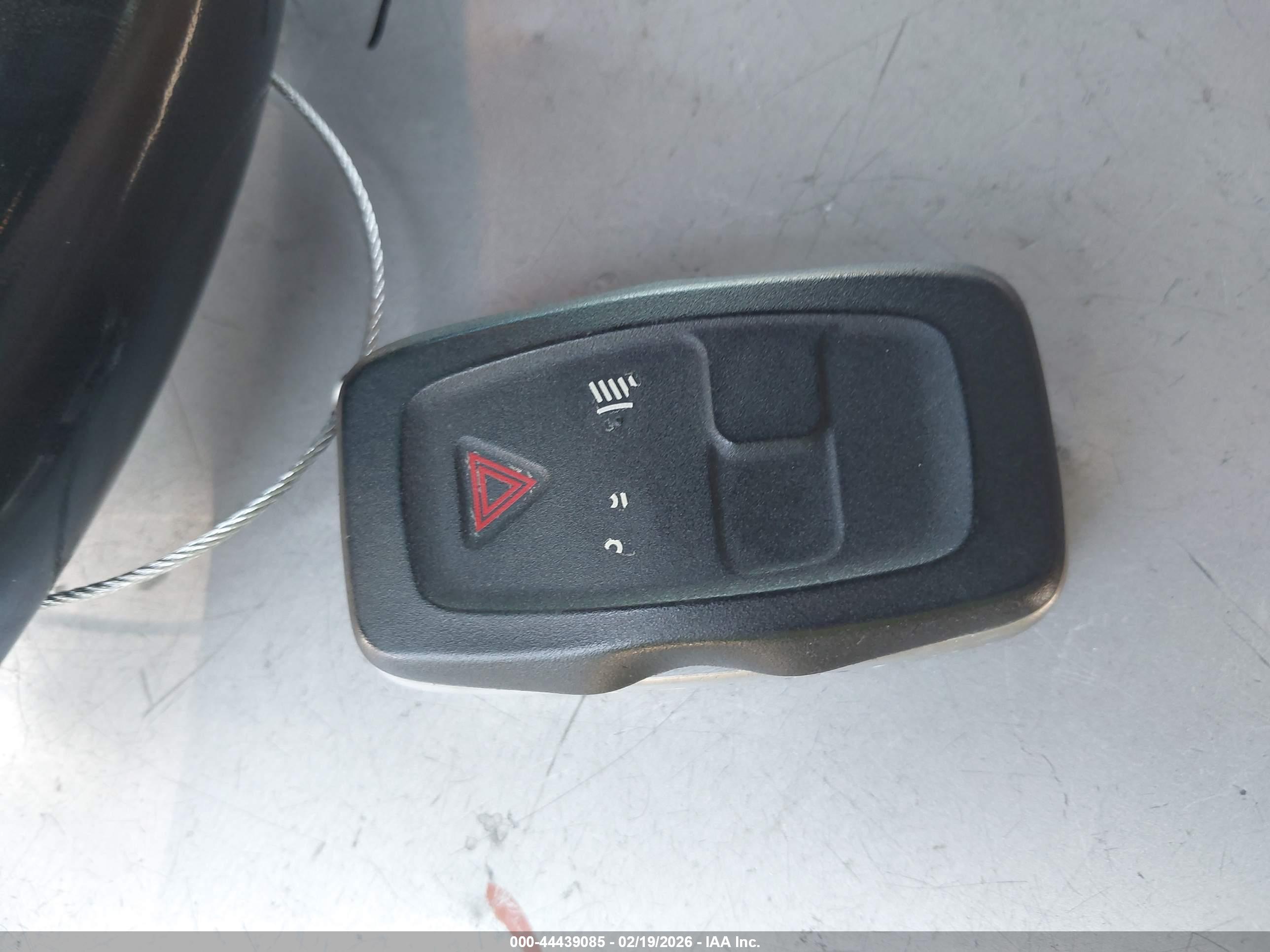 LAND ROVER image 11