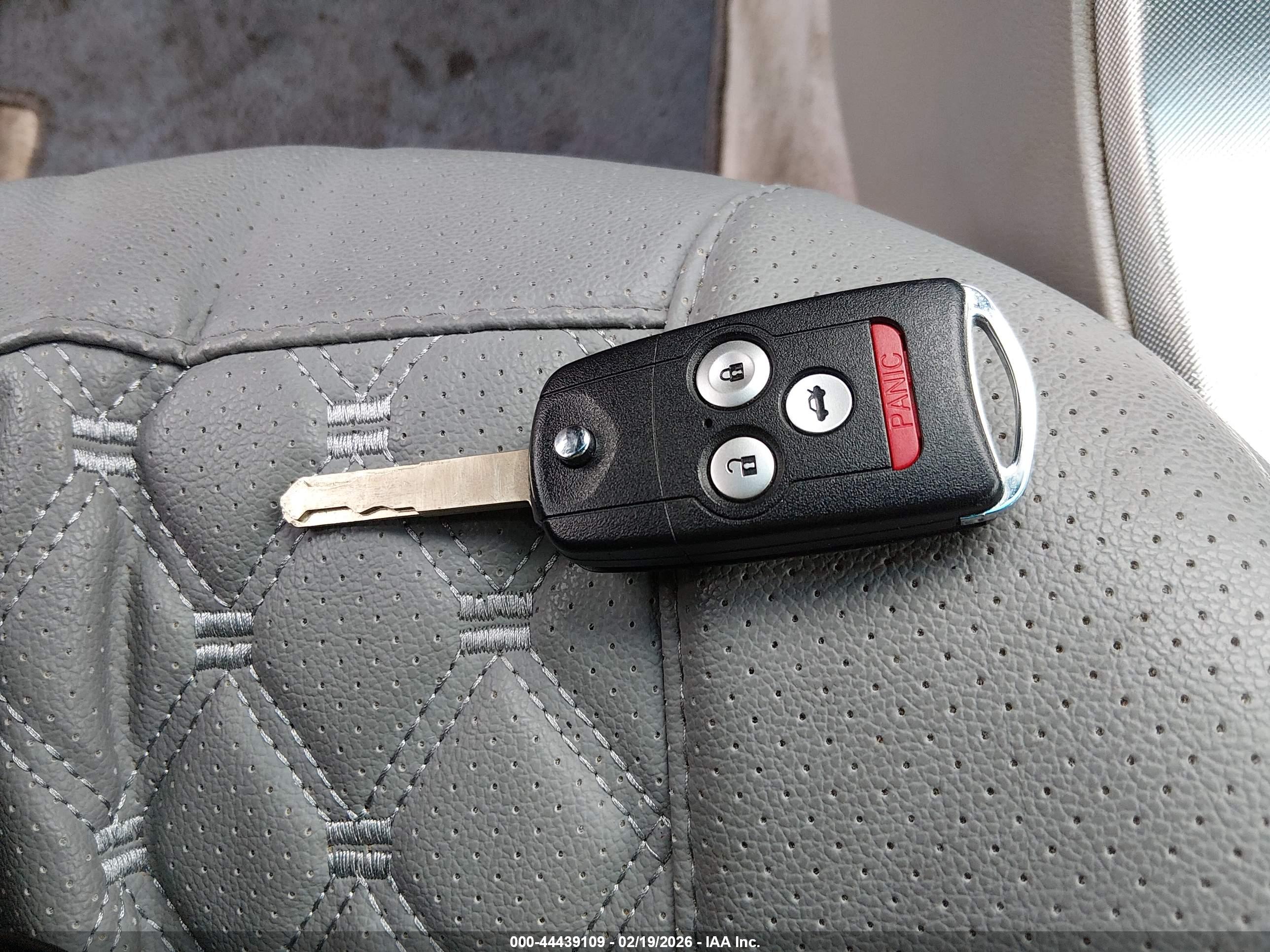 ACURA TL image 11