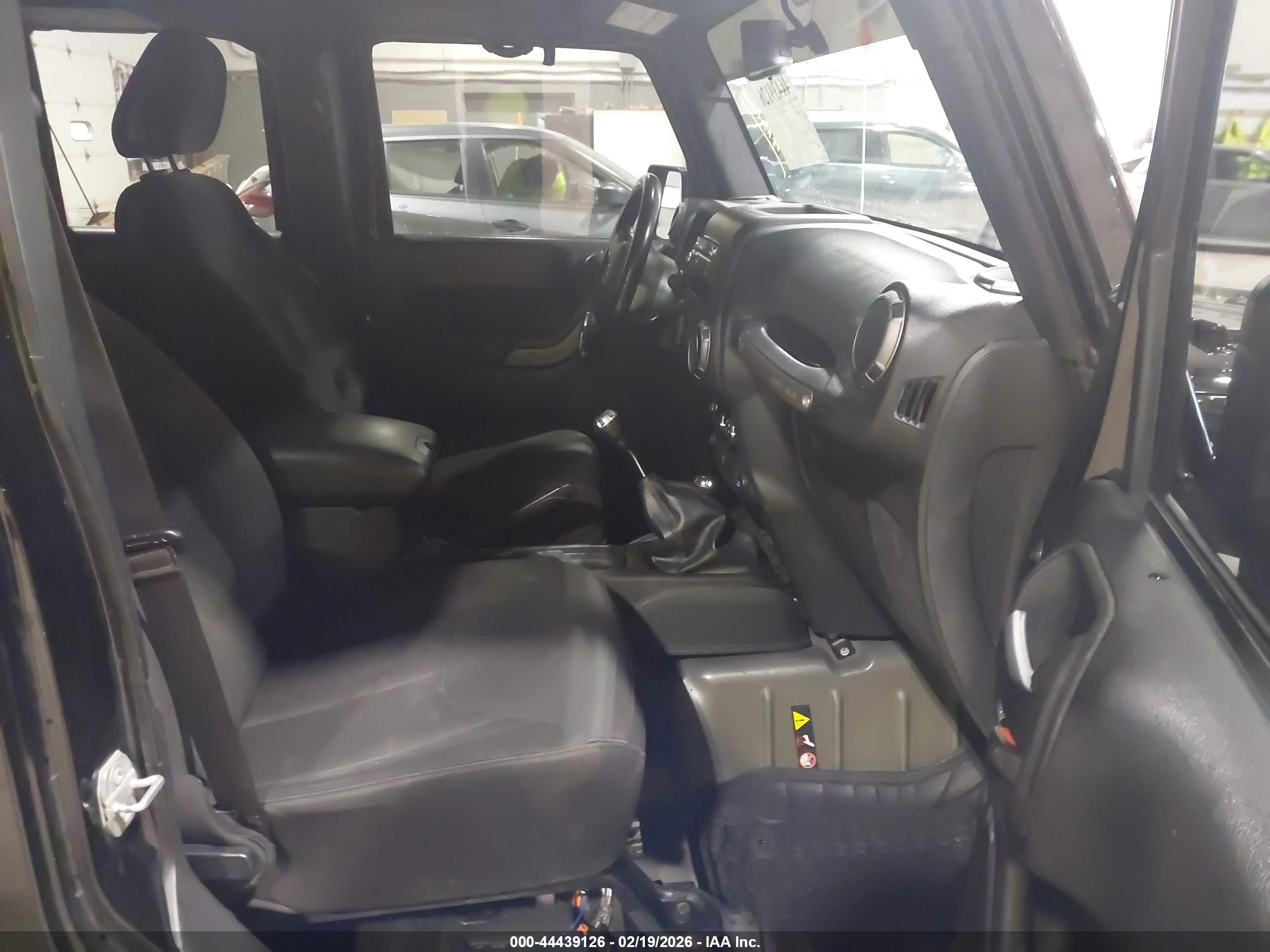 JEEP WRANGLER image 5