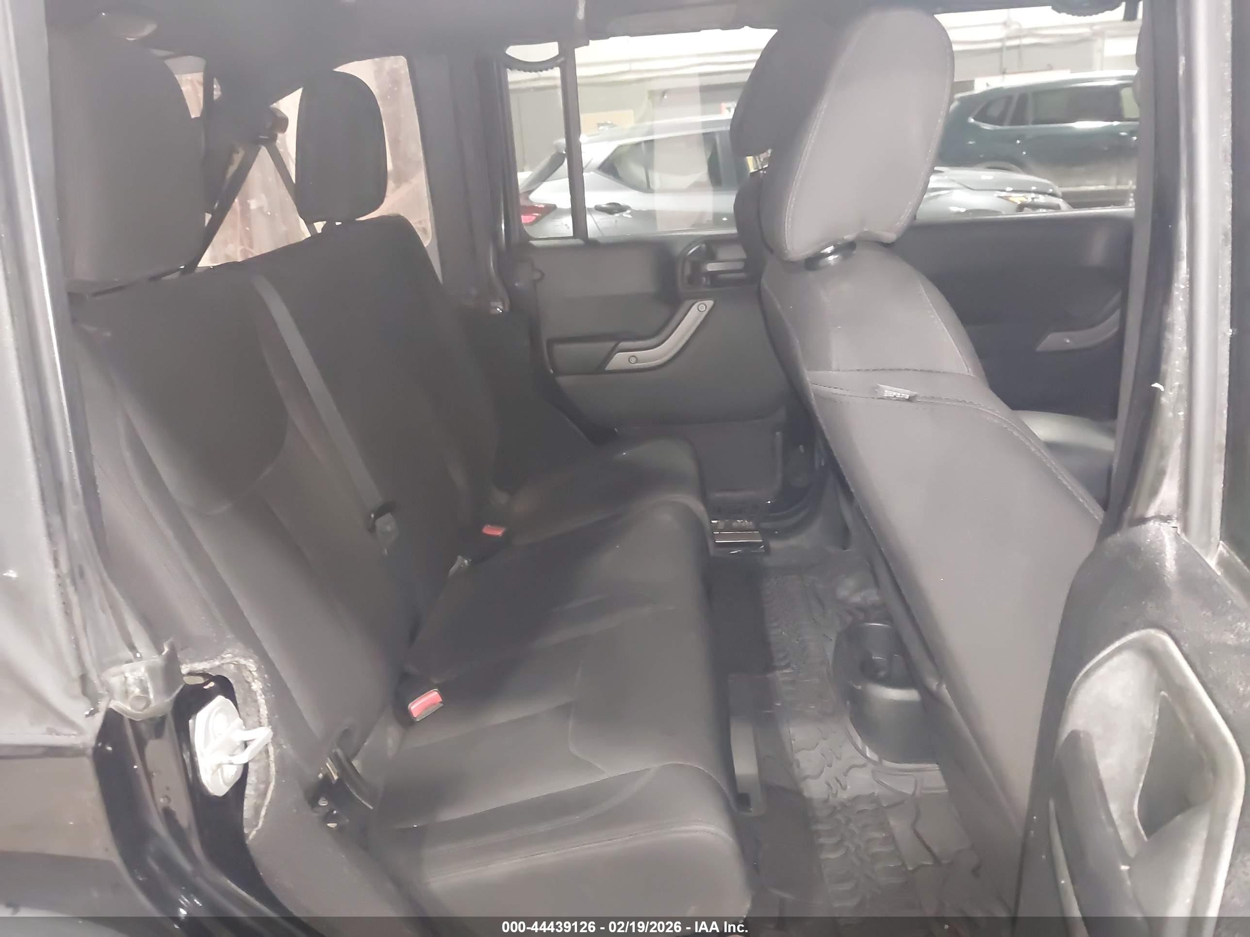 JEEP WRANGLER image 8