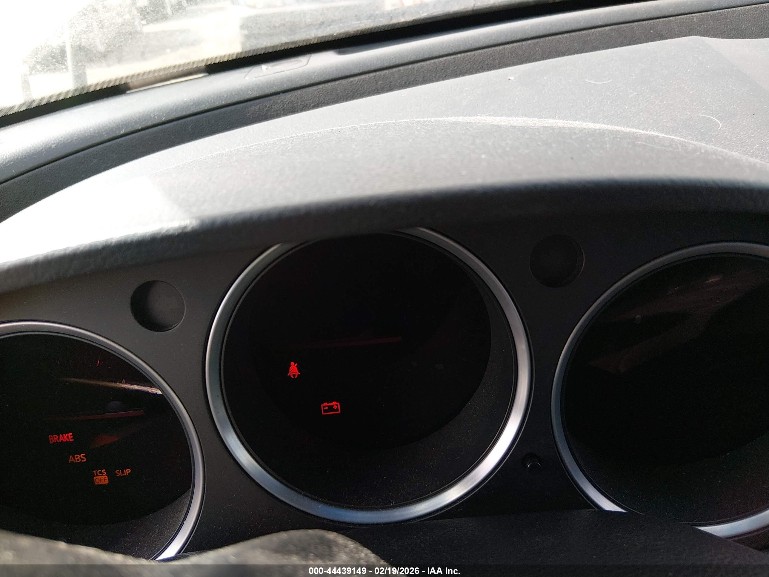 NISSAN MAXIMA image 7