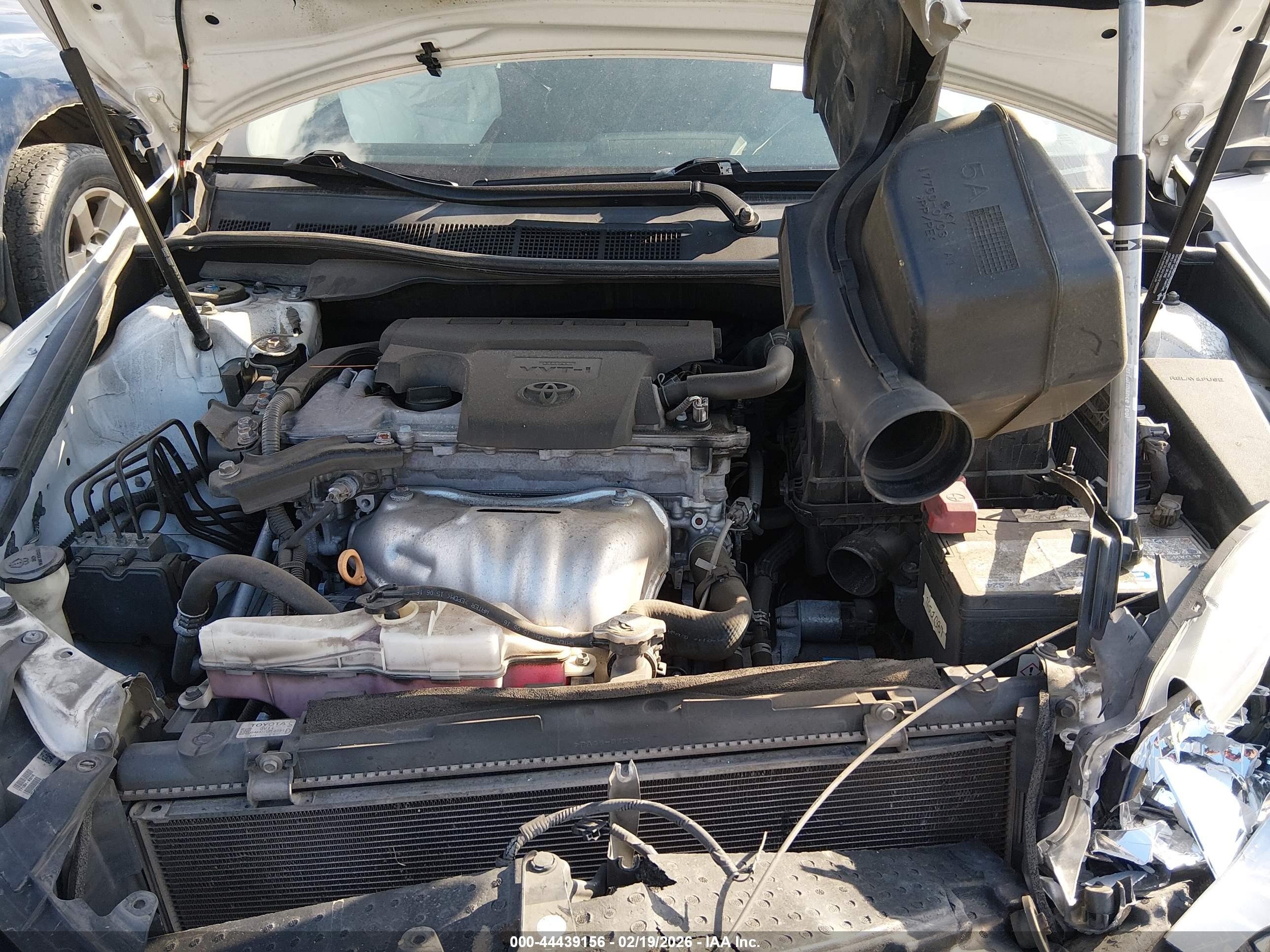 TOYOTA CAMRY image 10