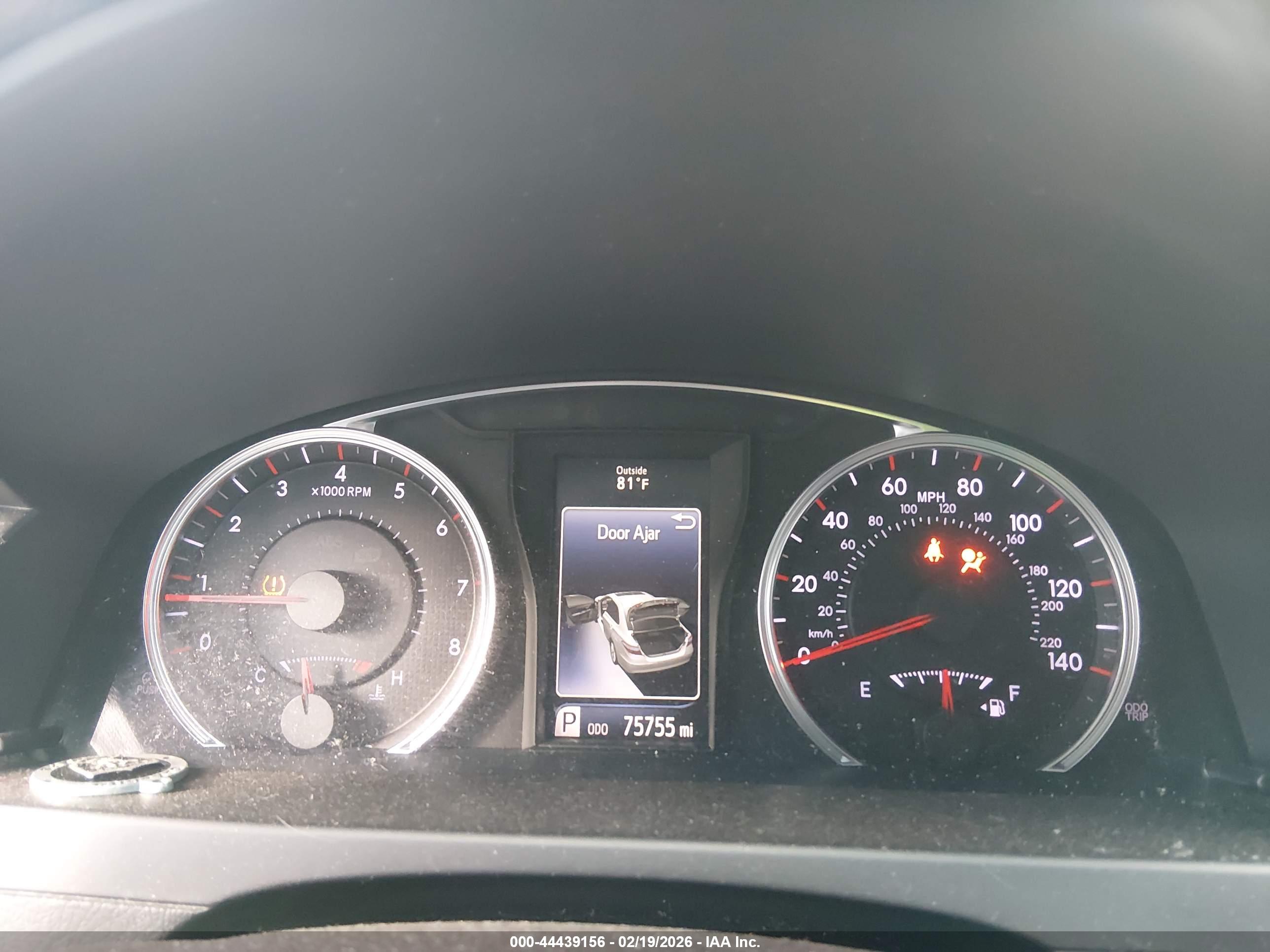 TOYOTA CAMRY image 7