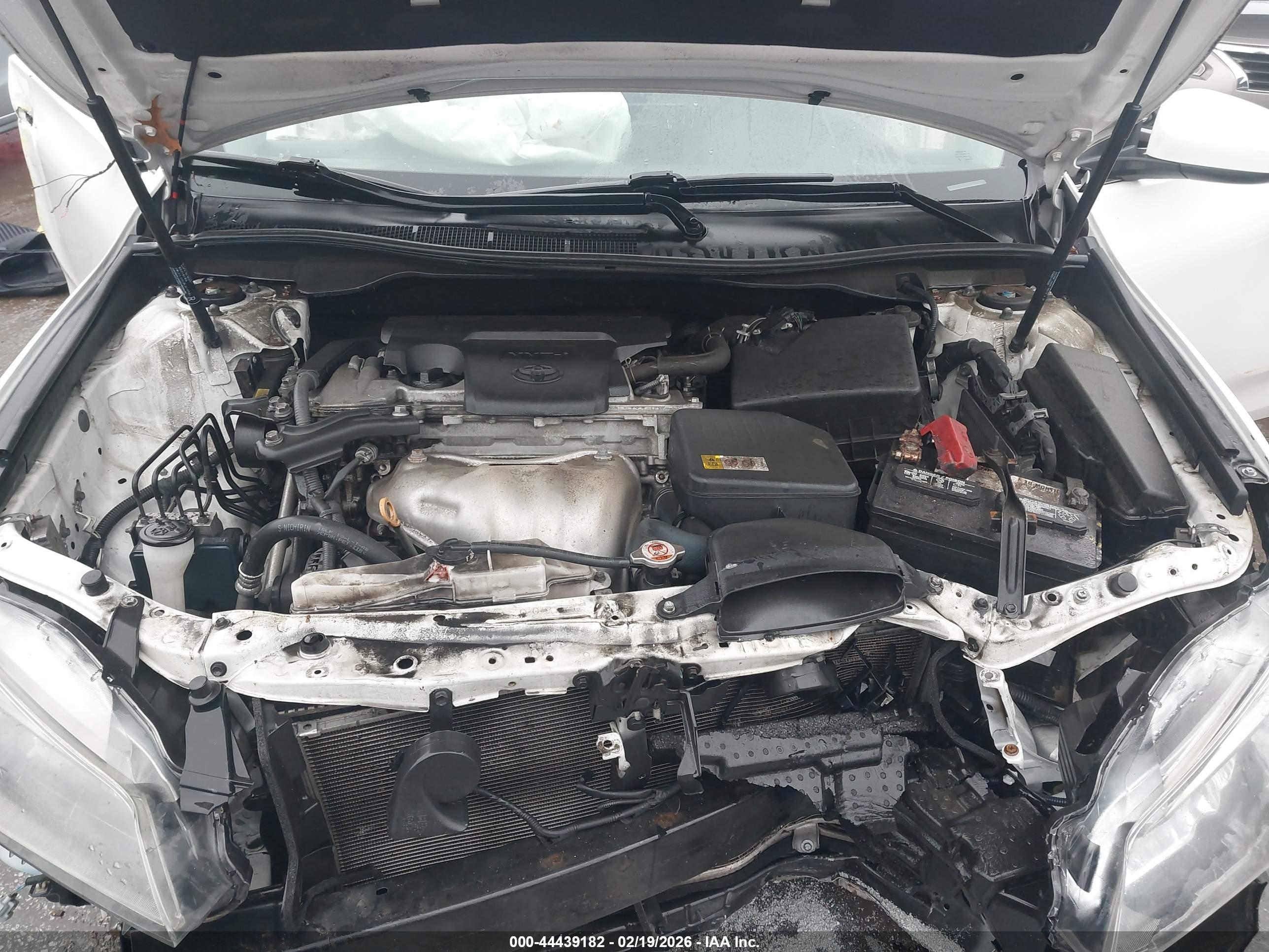 TOYOTA CAMRY image 10