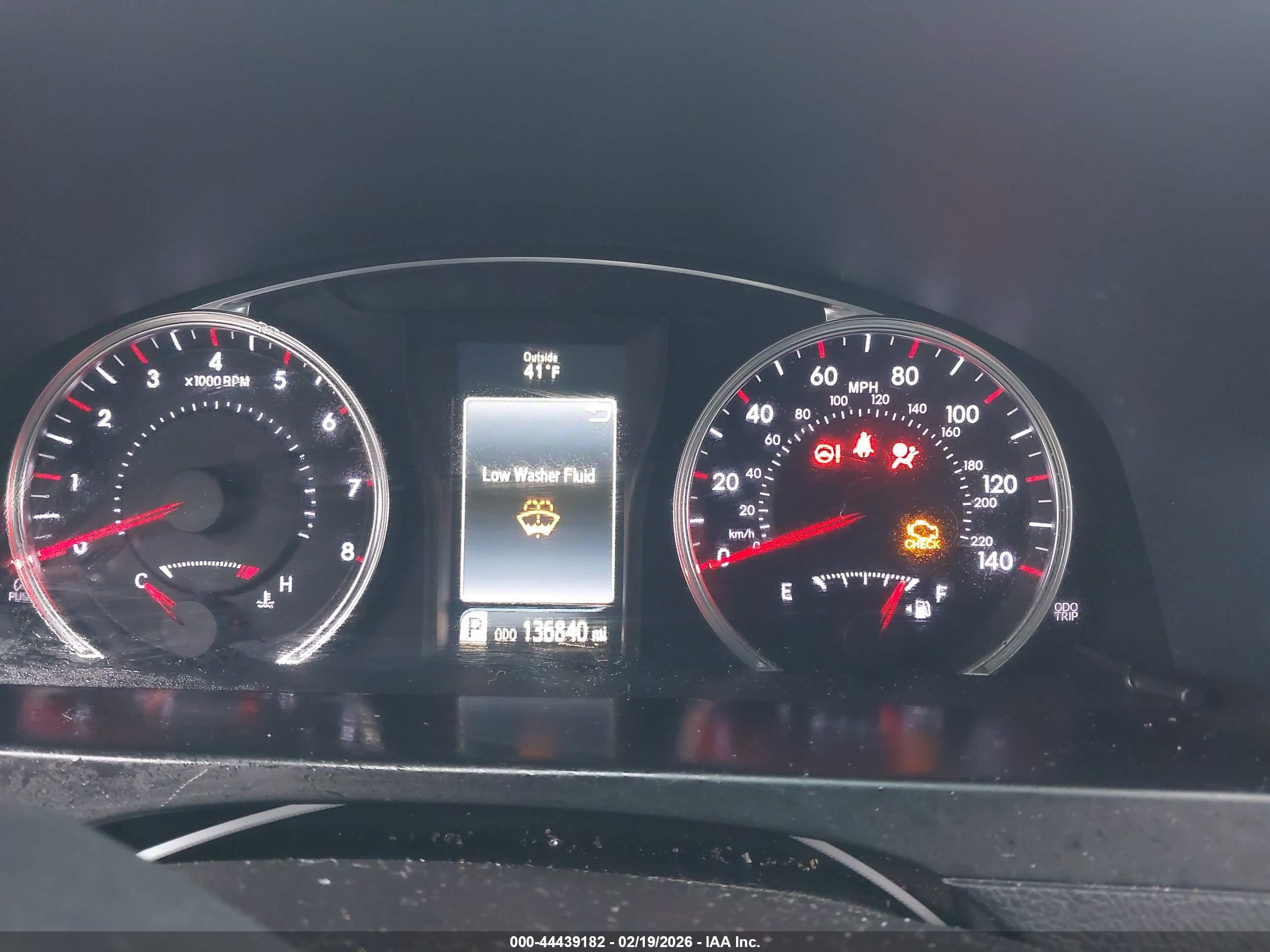 TOYOTA CAMRY image 7