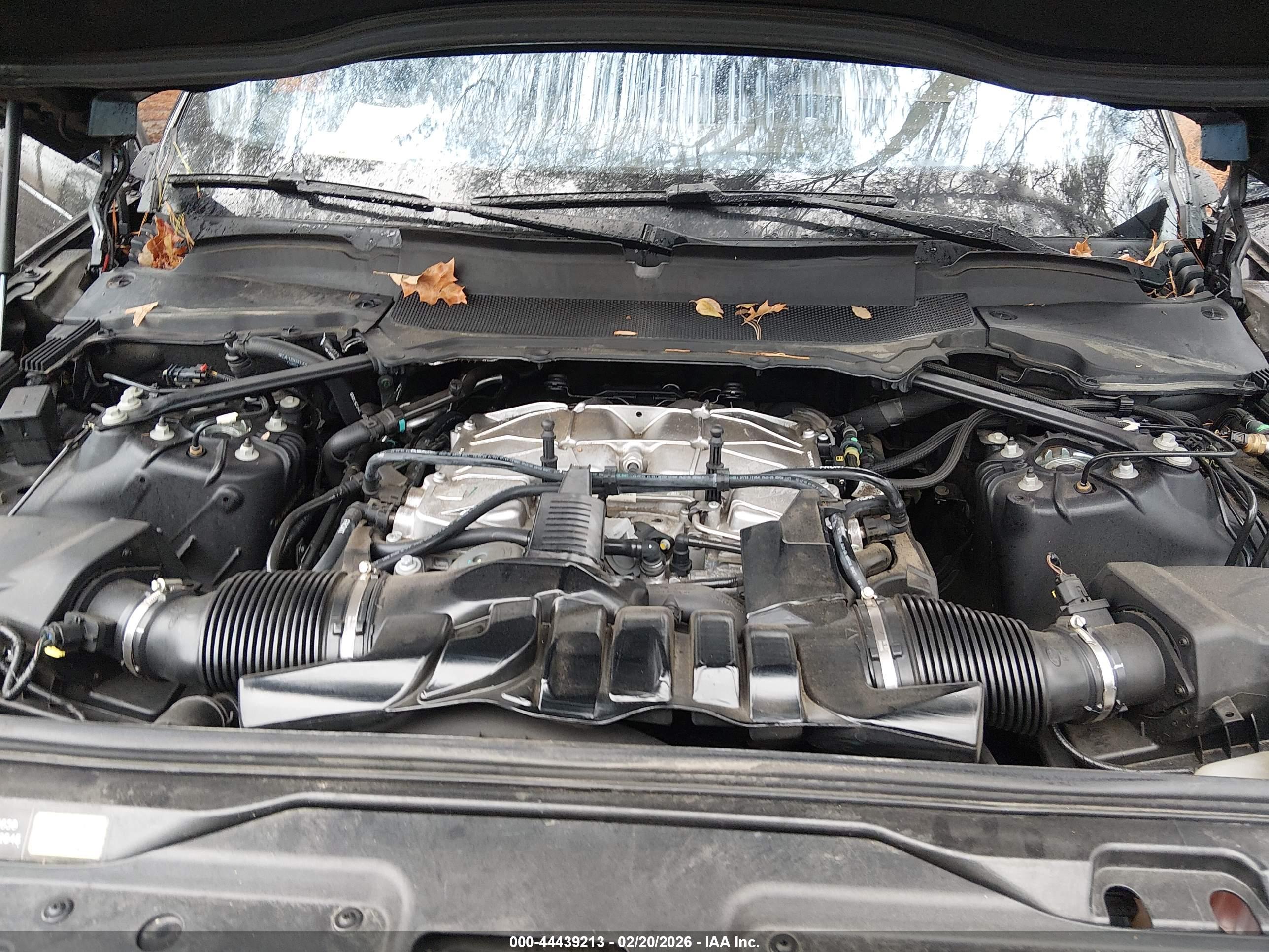 LAND ROVER image 10