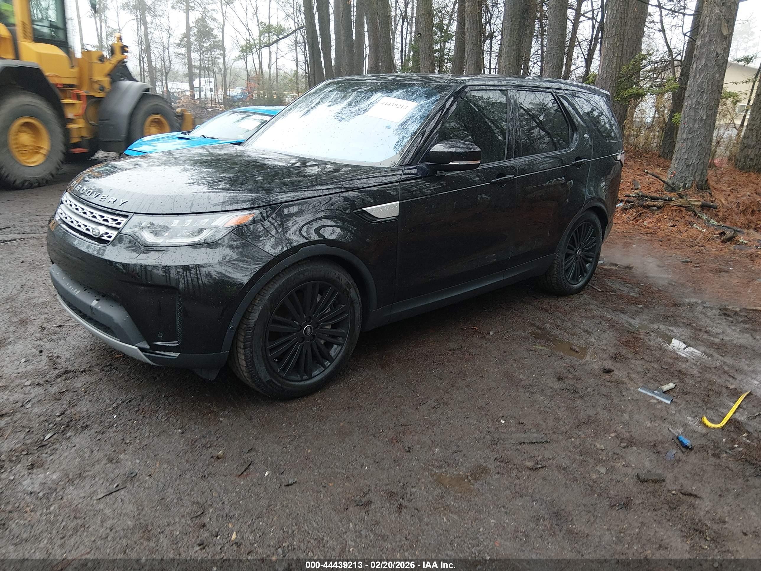 LAND ROVER image 2