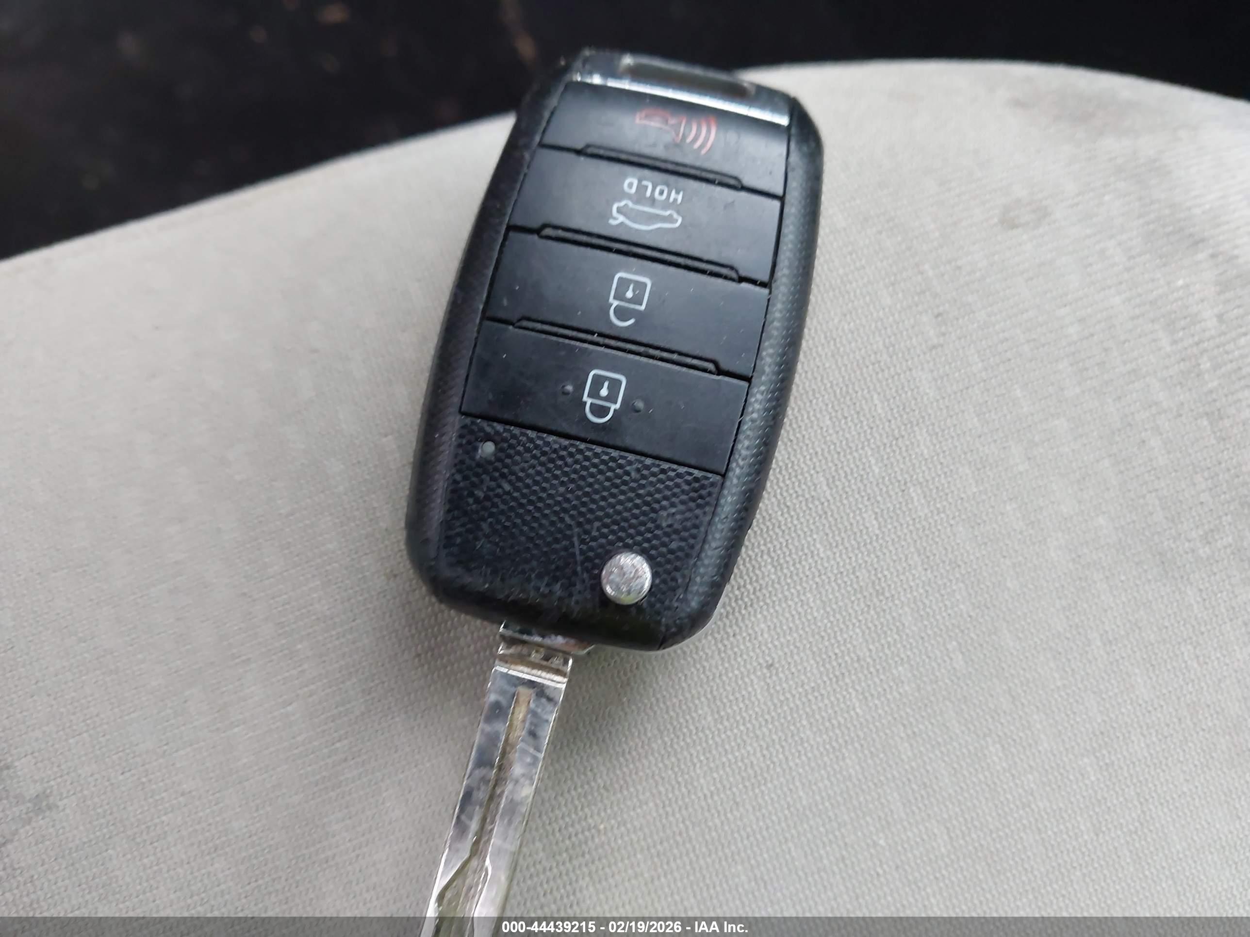 KIA OPTIMA image 11