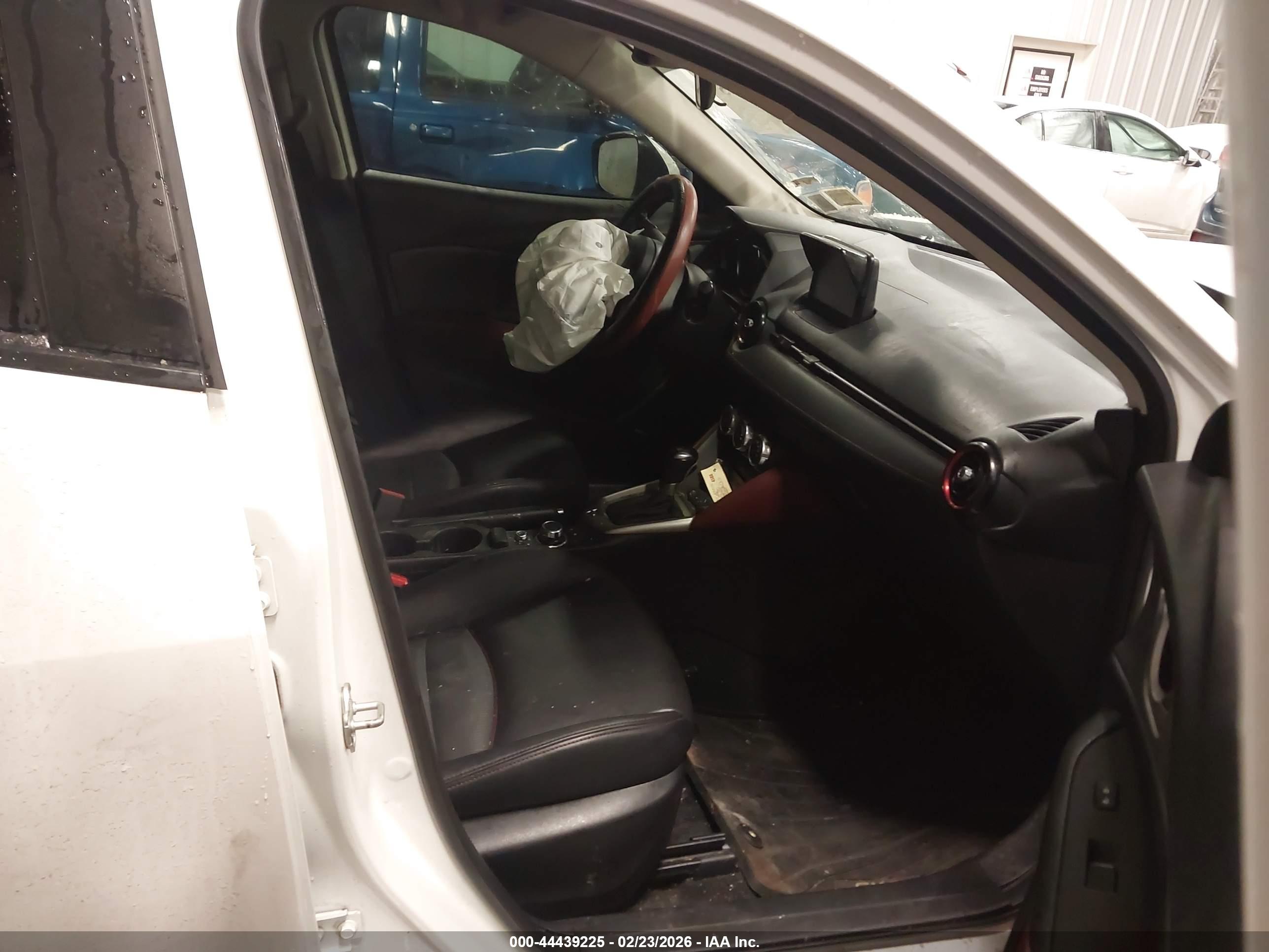 MAZDA CX-3 image 5