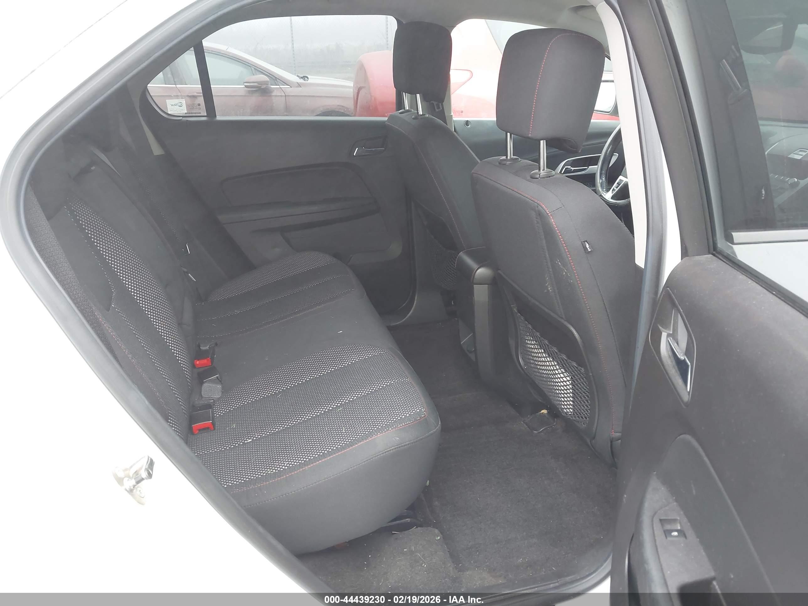 CHEVROLET EQUINOX image 8