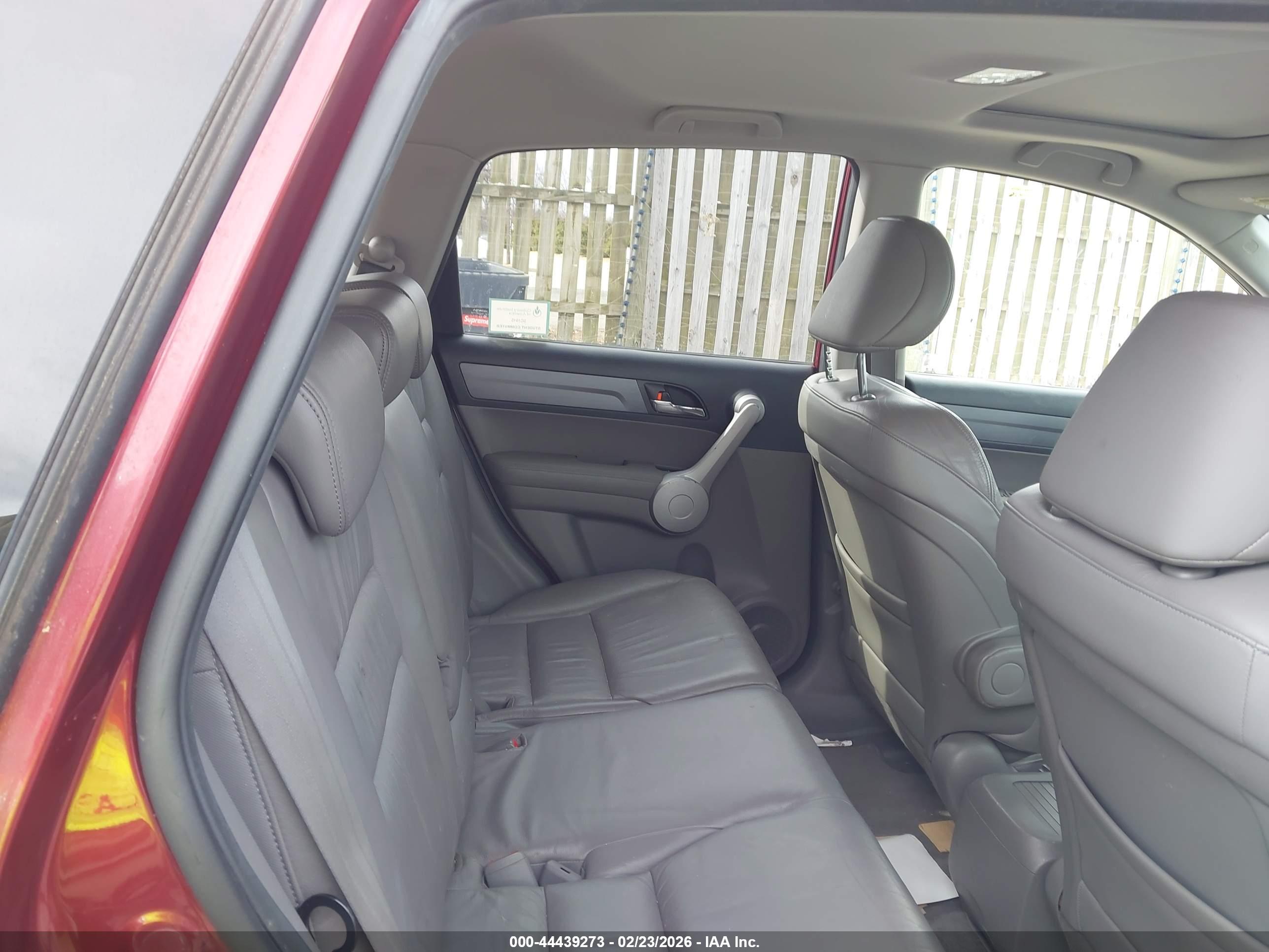 HONDA CR-V image 8