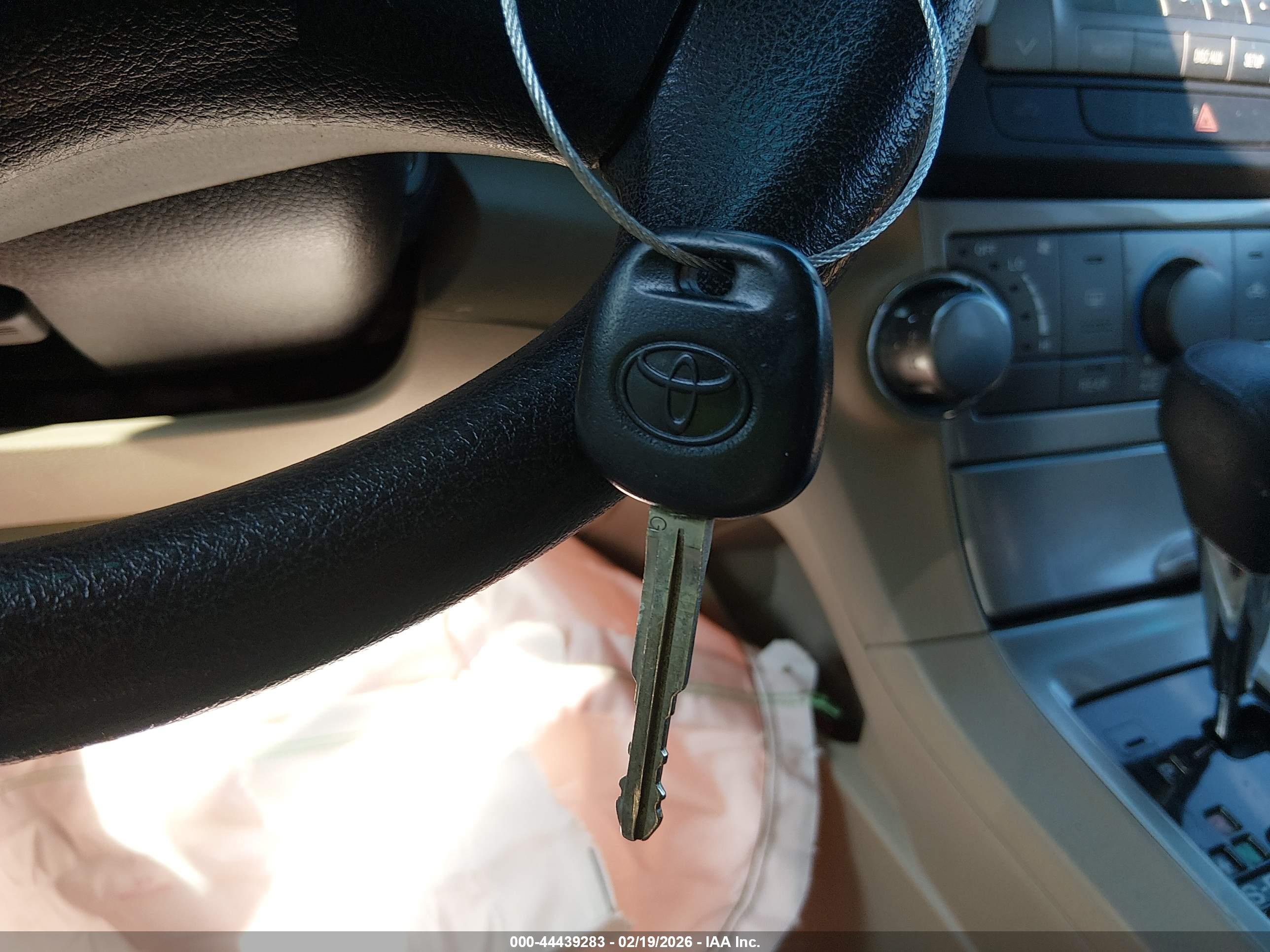 TOYOTA HIGHLANDER image 11