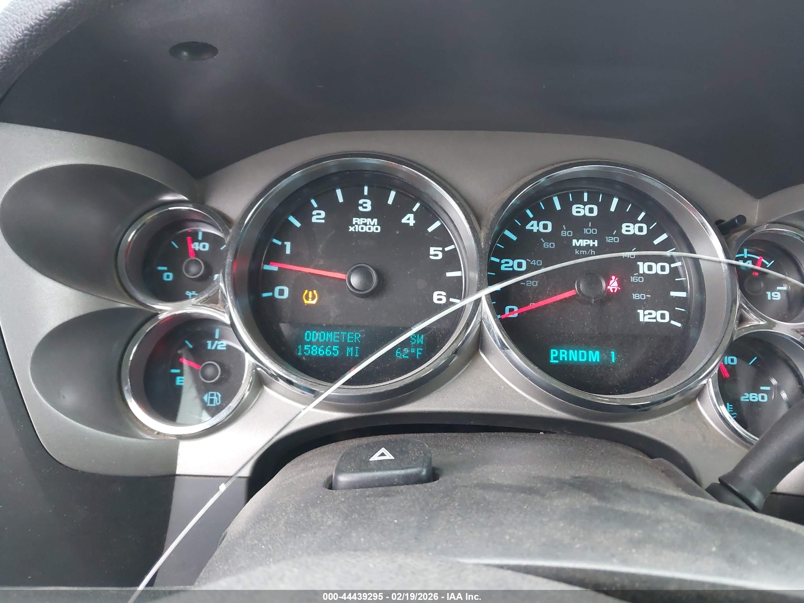 CHEVROLET SILVERADO image 7