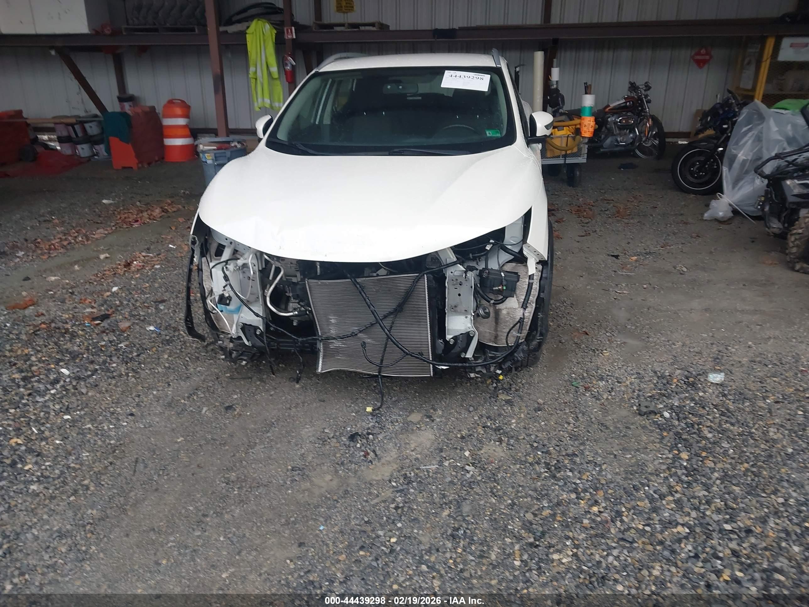 NISSAN ROGUE image 6