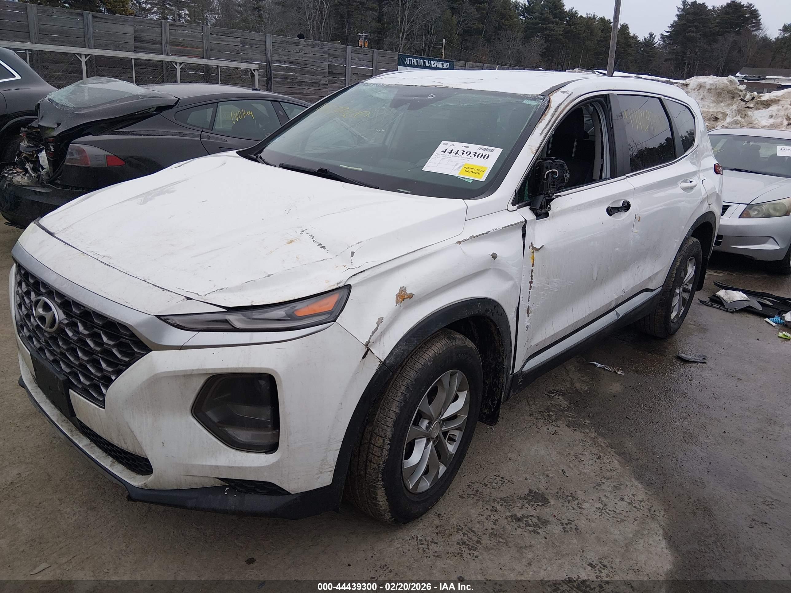 HYUNDAI SANTA image 2