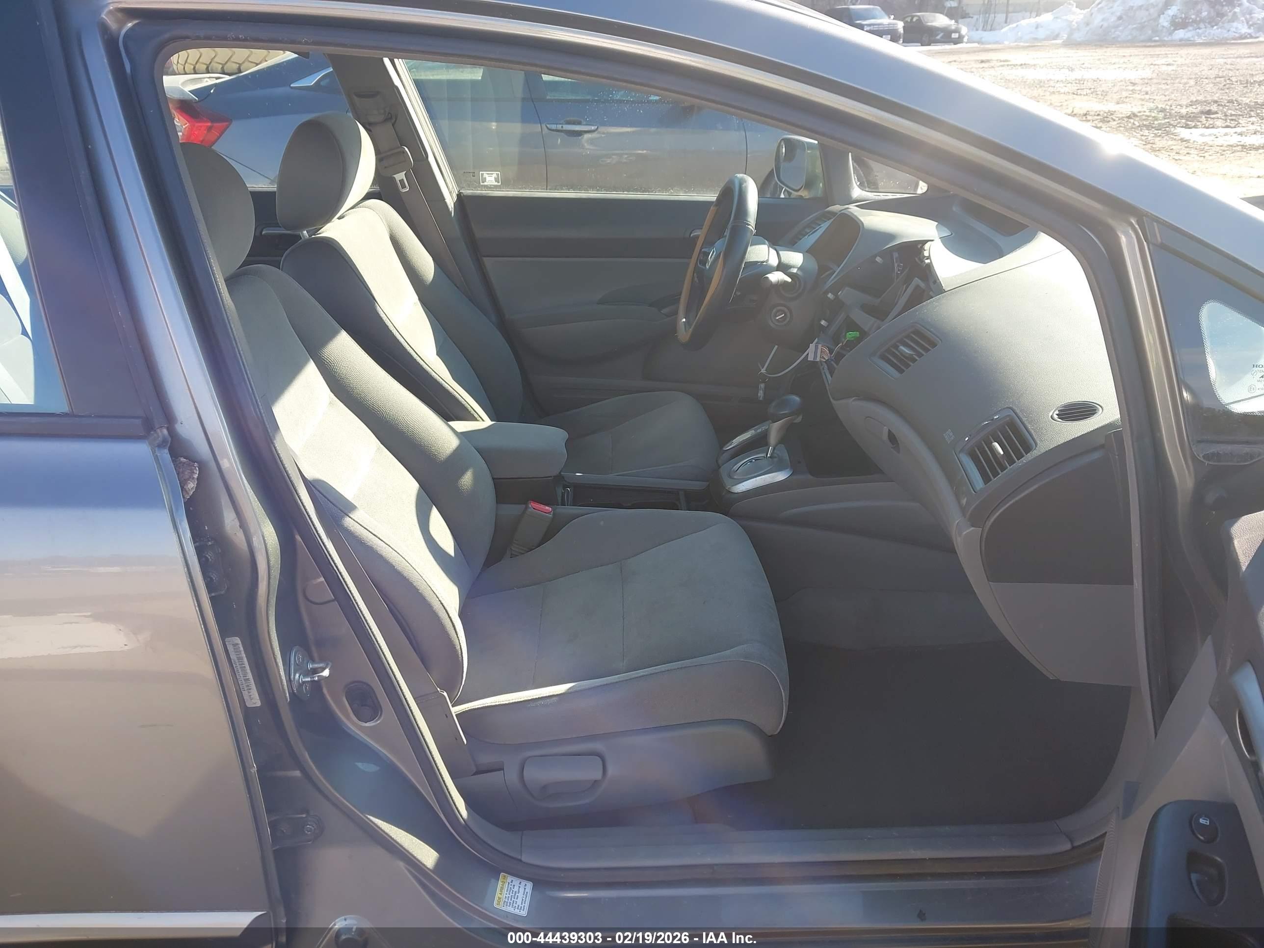 HONDA CIVIC image 5