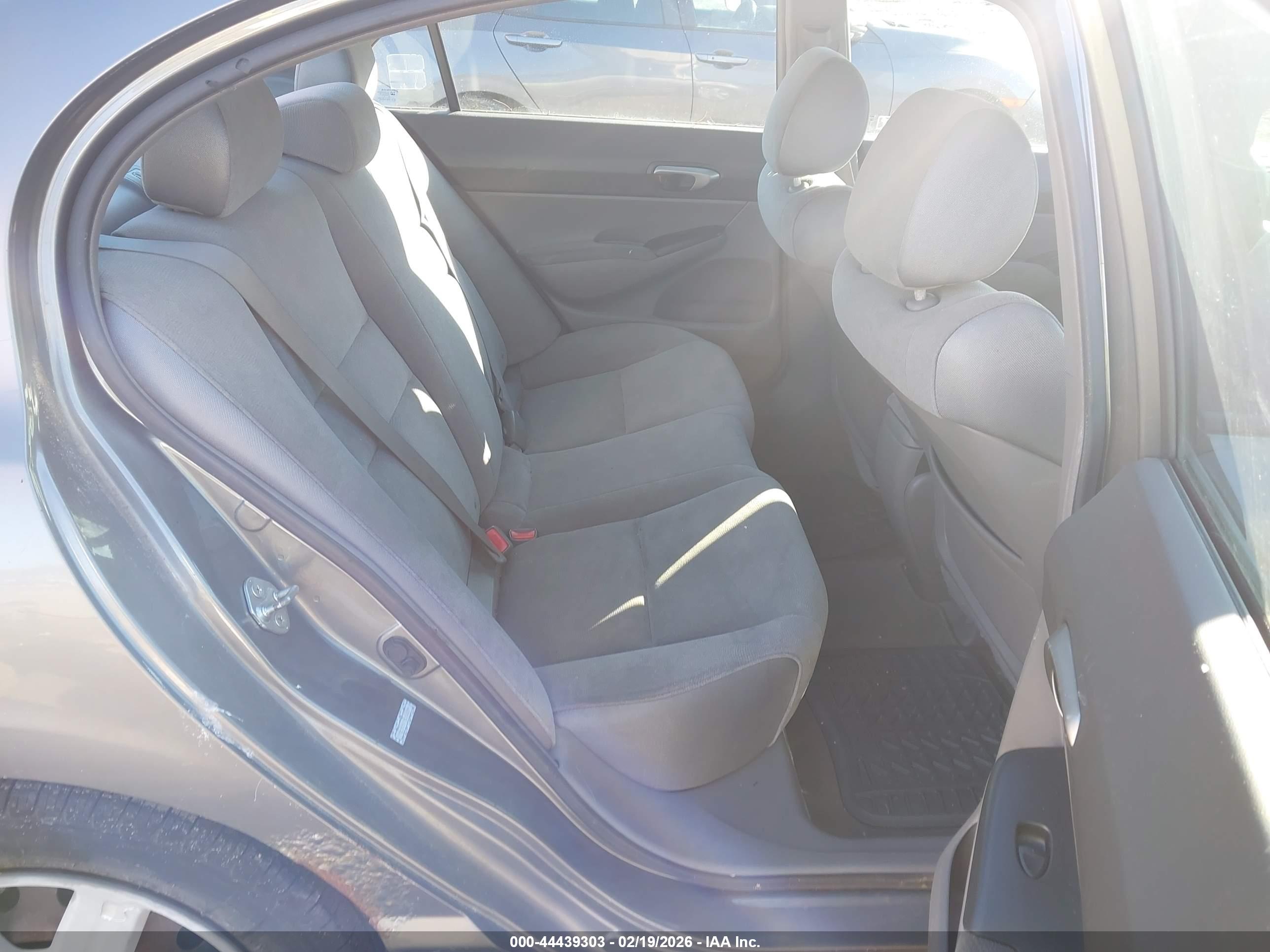 HONDA CIVIC image 8